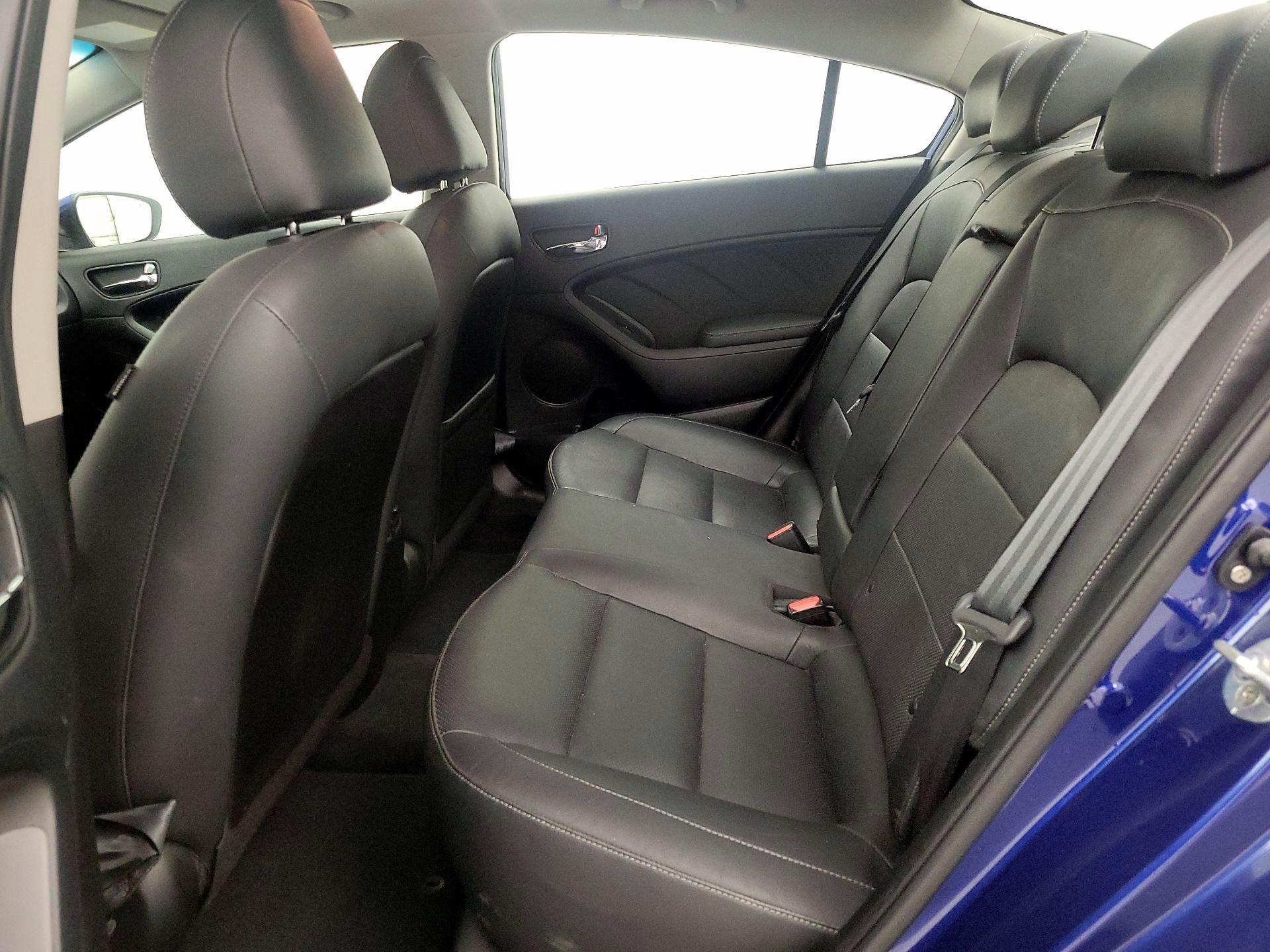 Thumbnail: 2017 Kia Forte - 20