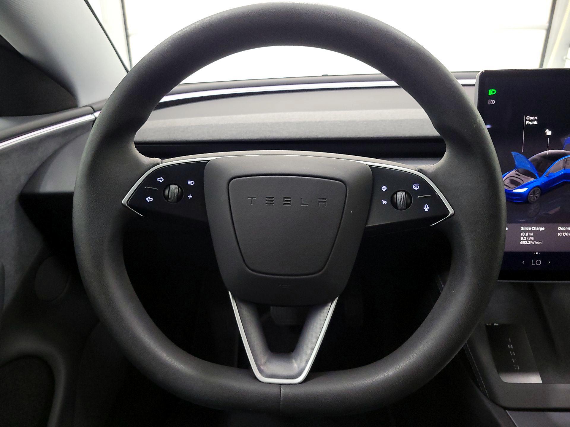 Thumbnail: 2024 Tesla Model 3 - 10