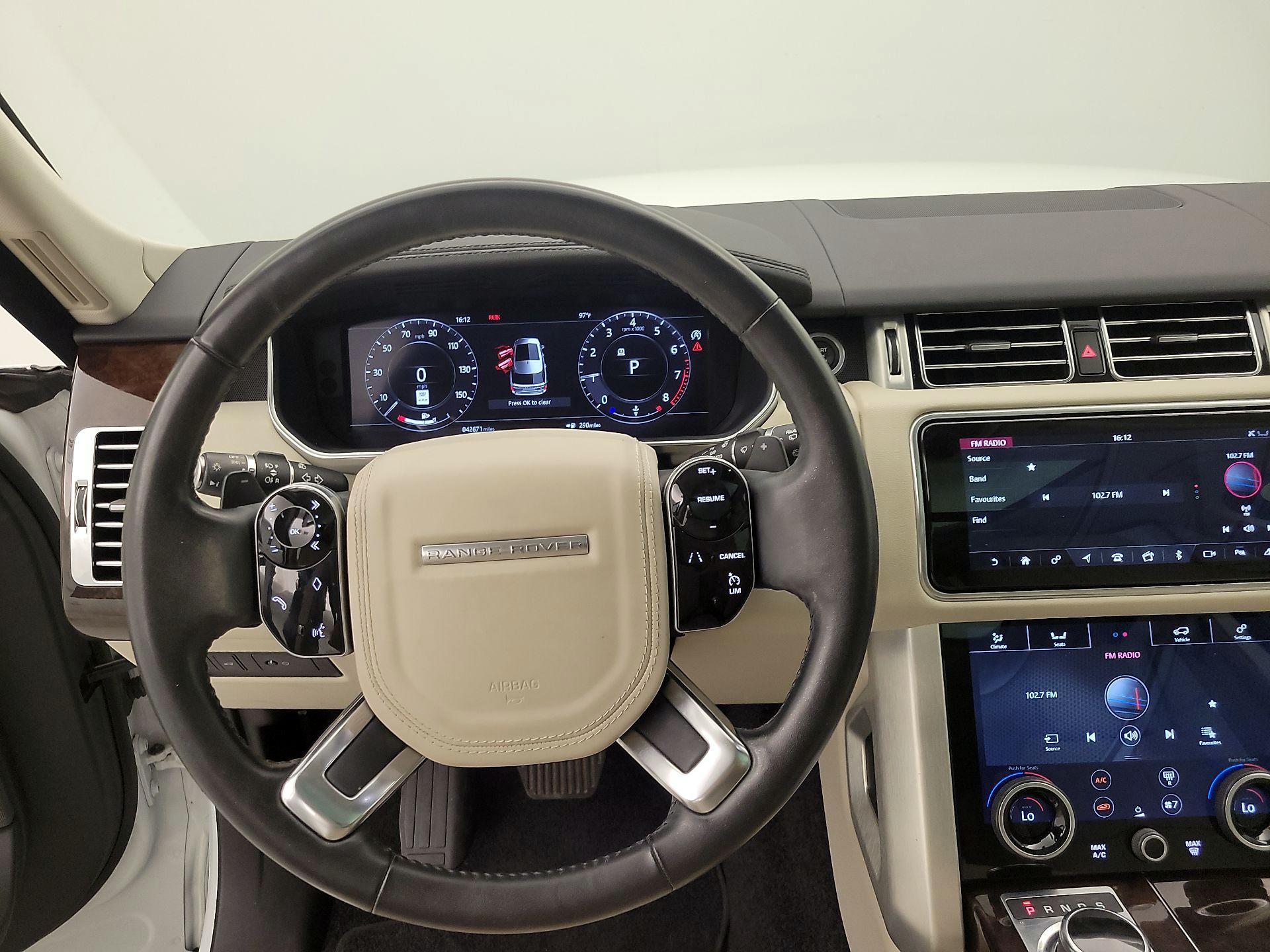 Thumbnail: 2020 Land Rover Range Rover - 10
