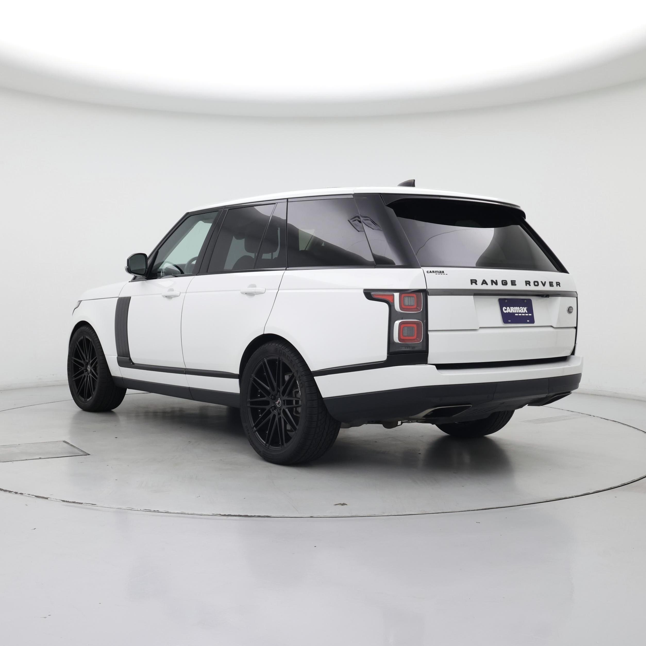 Thumbnail: 2020 Land Rover Range Rover - 2