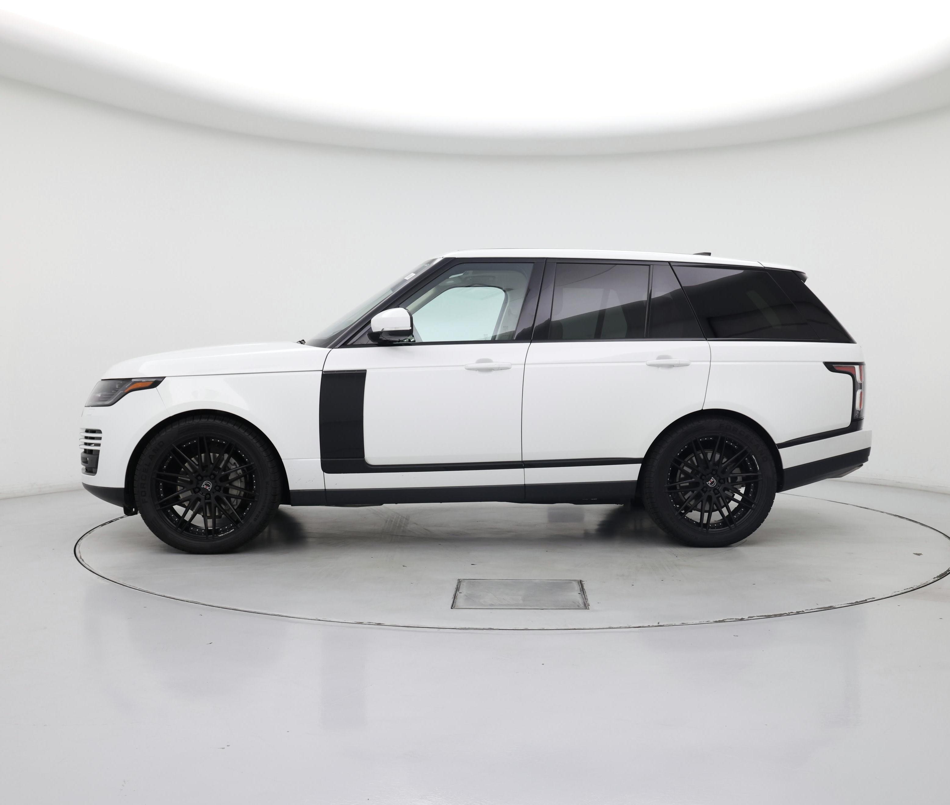Thumbnail: 2020 Land Rover Range Rover - 3