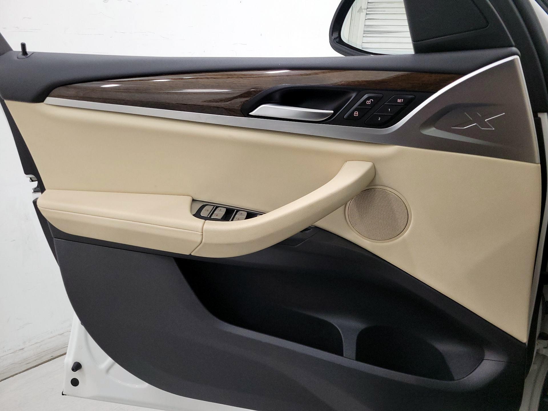 Thumbnail: 2021 BMW X3 - 12