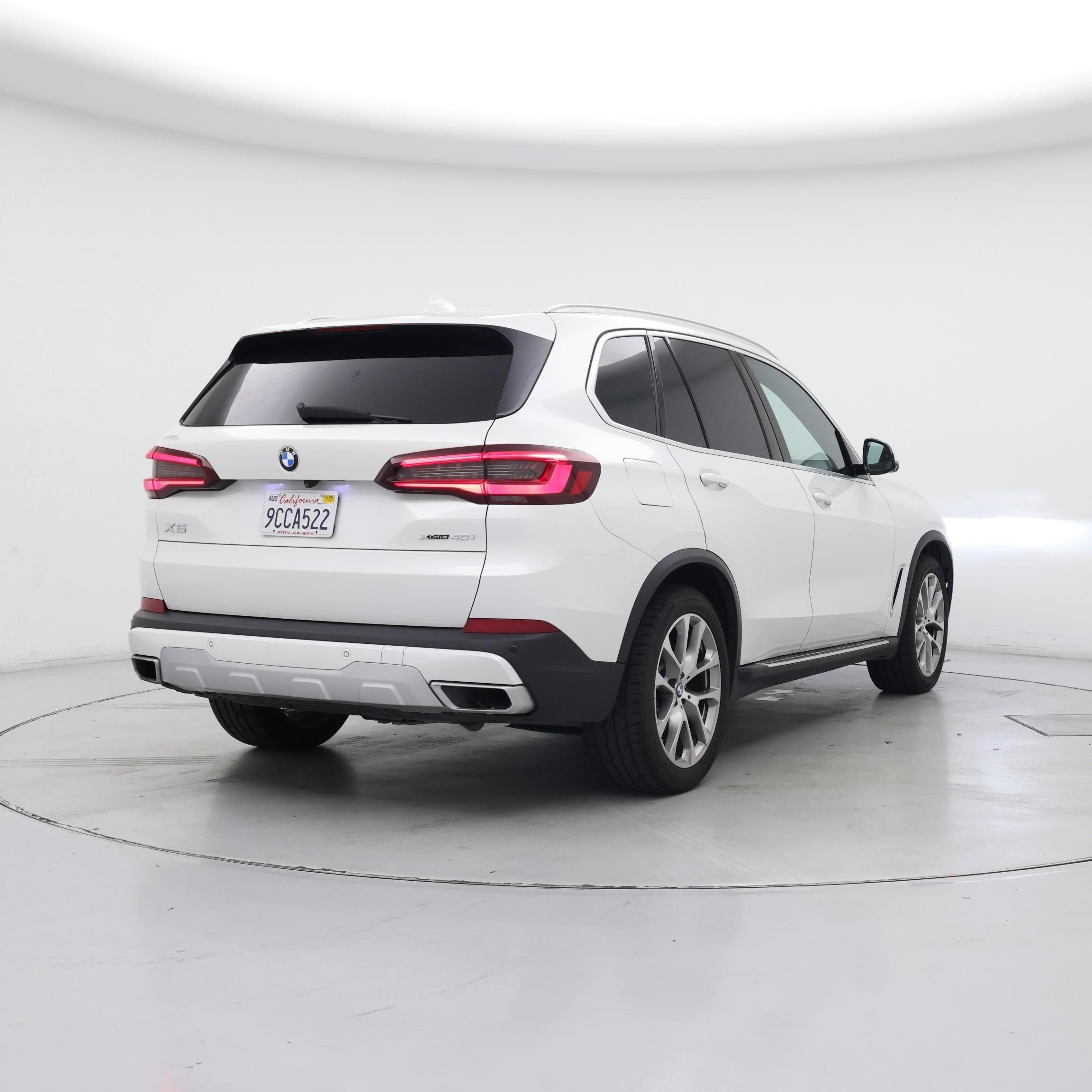 Thumbnail: 2022 BMW X5 - 8