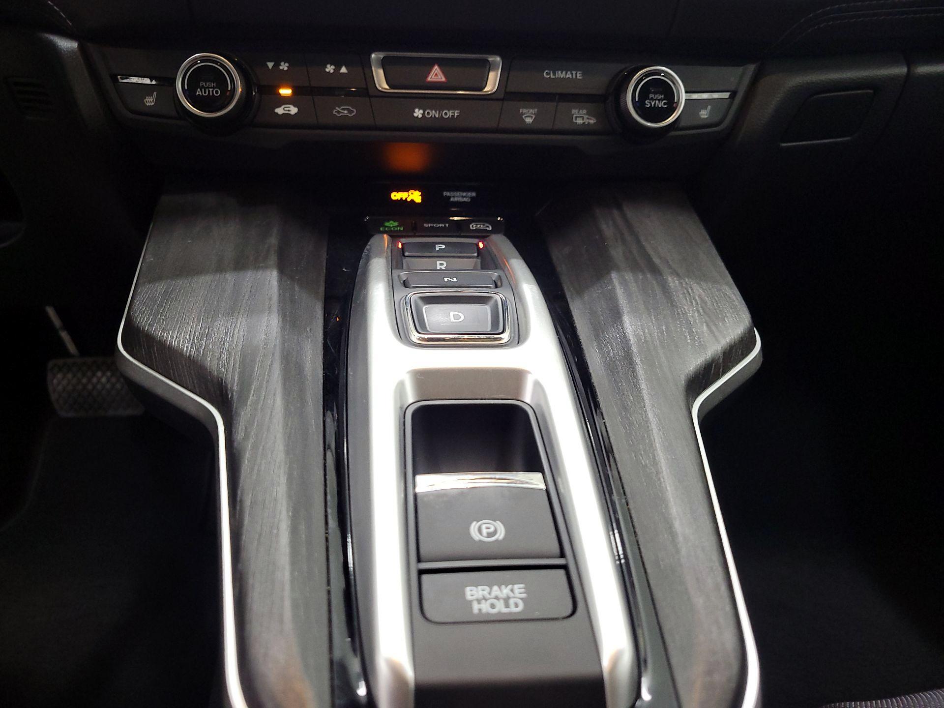 Thumbnail: 2018 Honda Clarity - 17