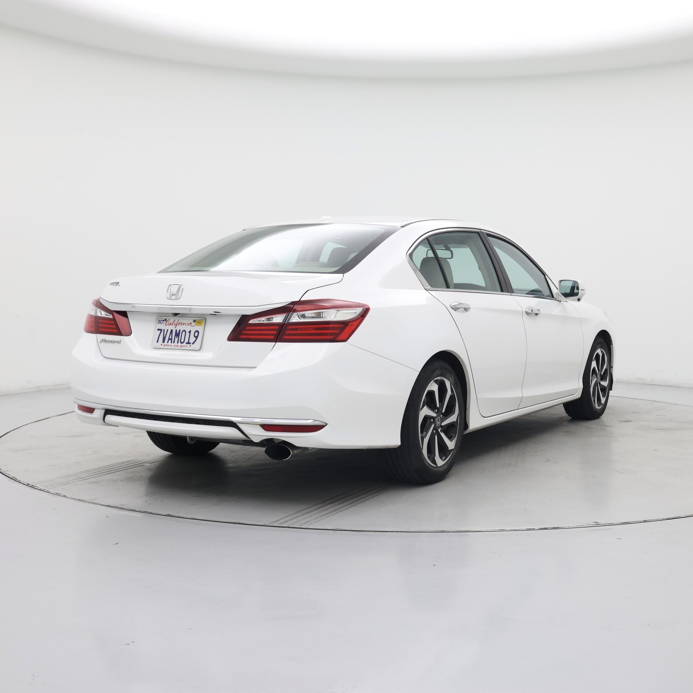 Thumbnail: 2016 Honda Accord - 8