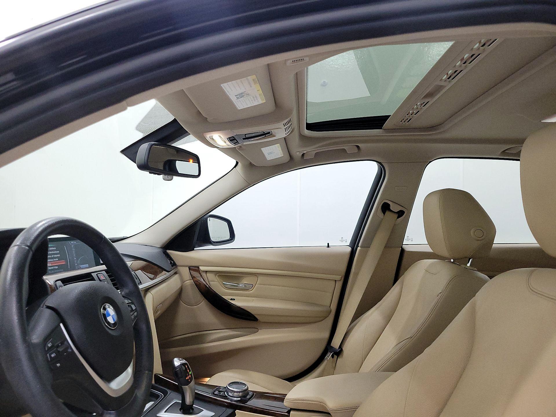 Thumbnail: 2014 BMW 3 Series - 19