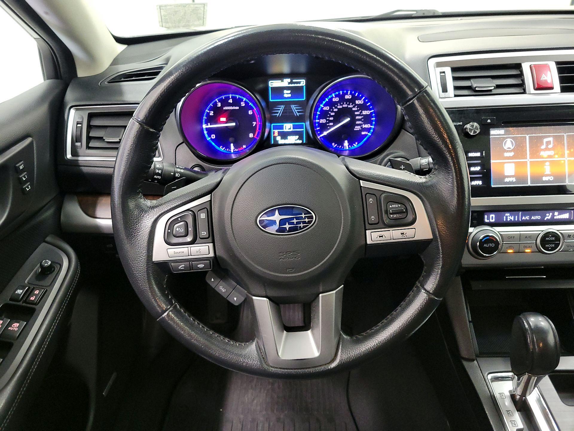 Thumbnail: 2016 Subaru Outback - 10