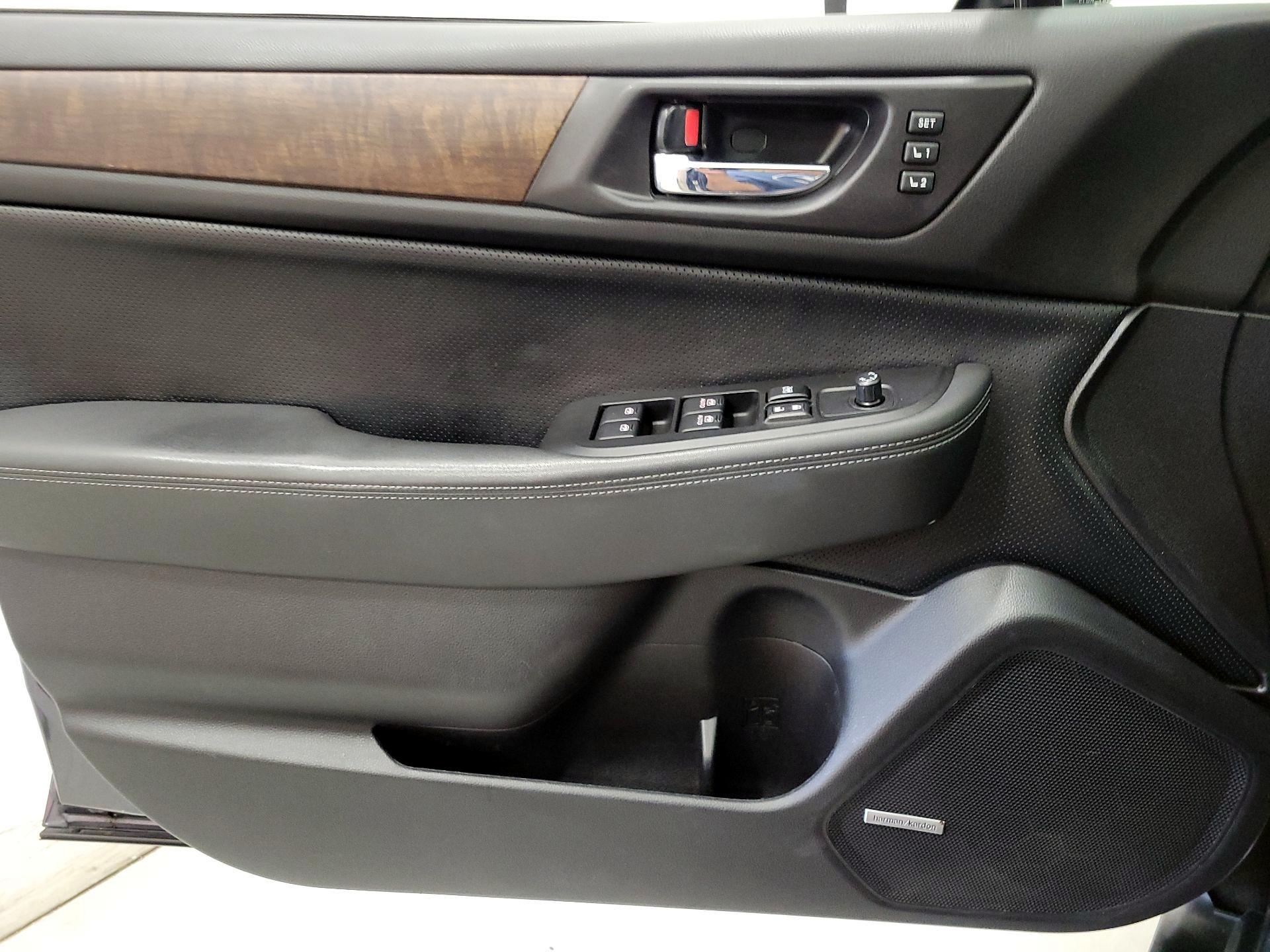 Thumbnail: 2016 Subaru Outback - 12