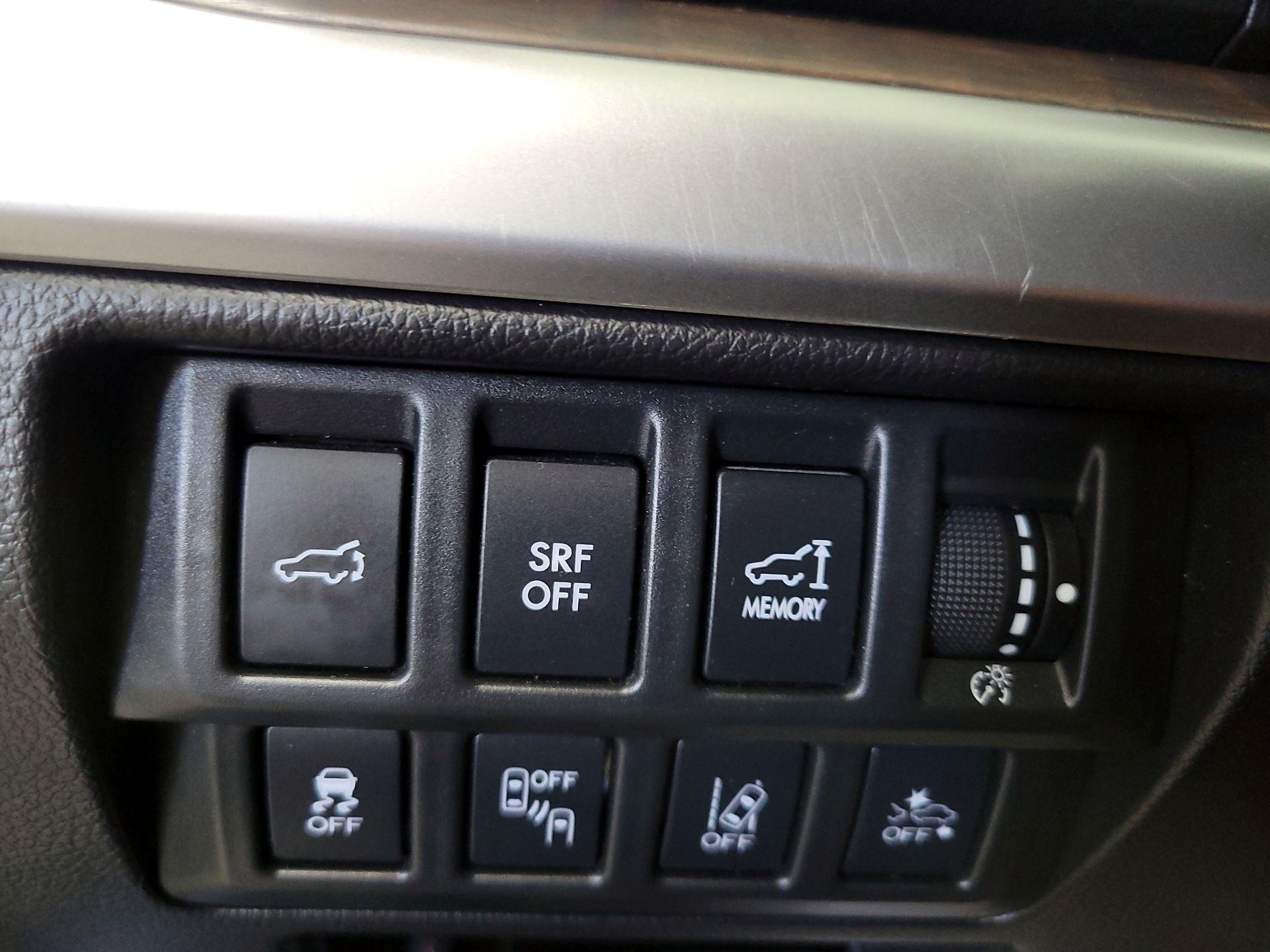 Thumbnail: 2016 Subaru Outback - 13
