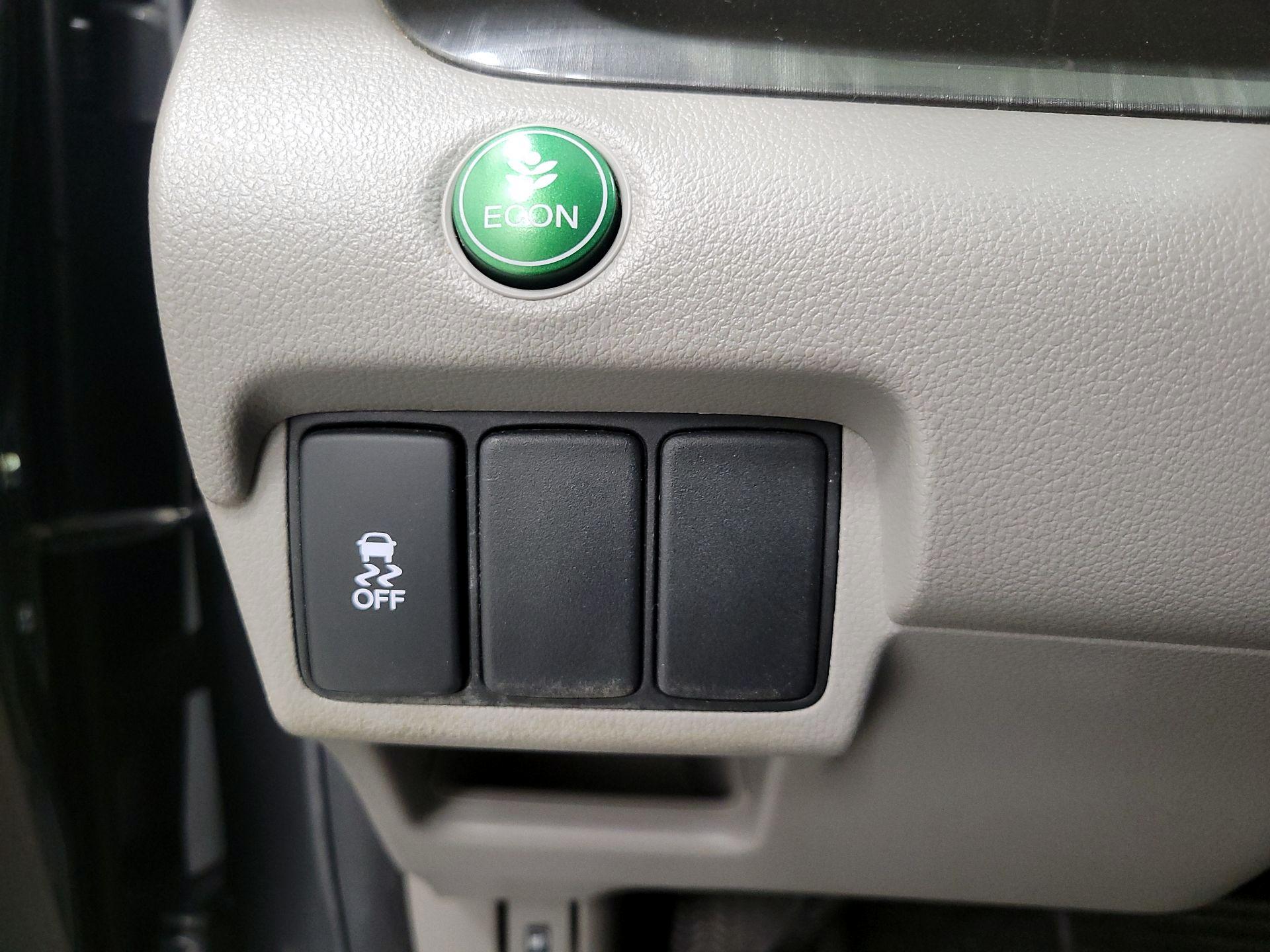 Thumbnail: 2013 Honda CR-V - 13