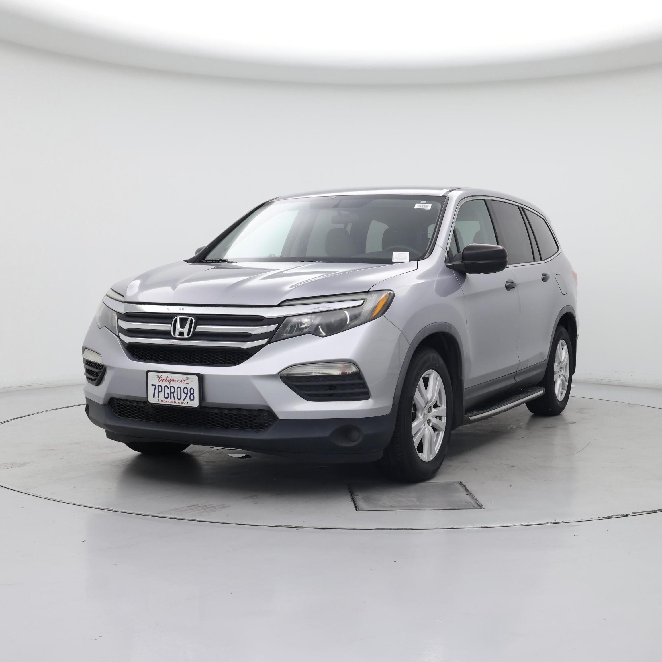 Thumbnail: 2016 Honda Pilot - 4