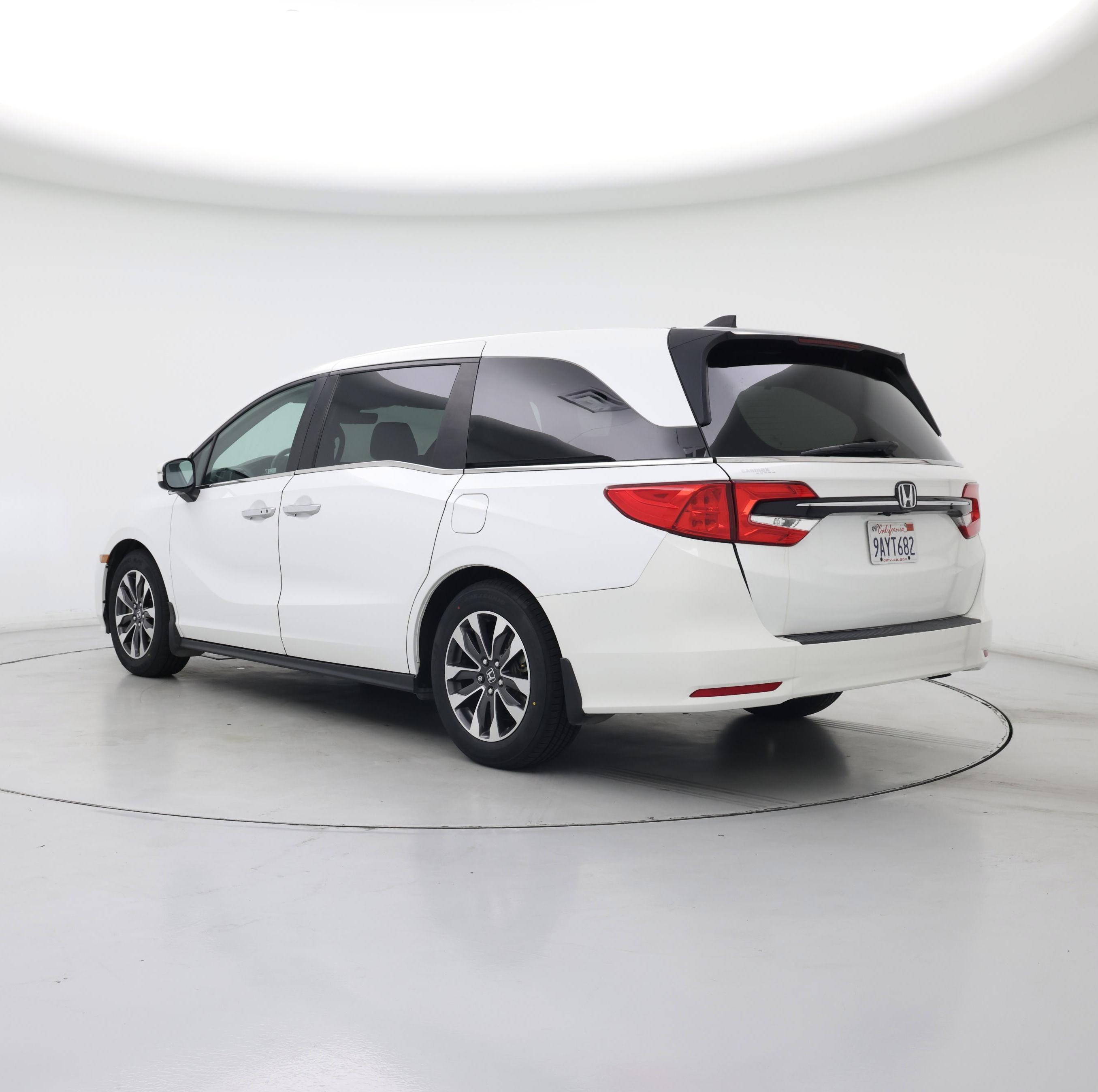 Thumbnail: 2022 Honda Odyssey - 2