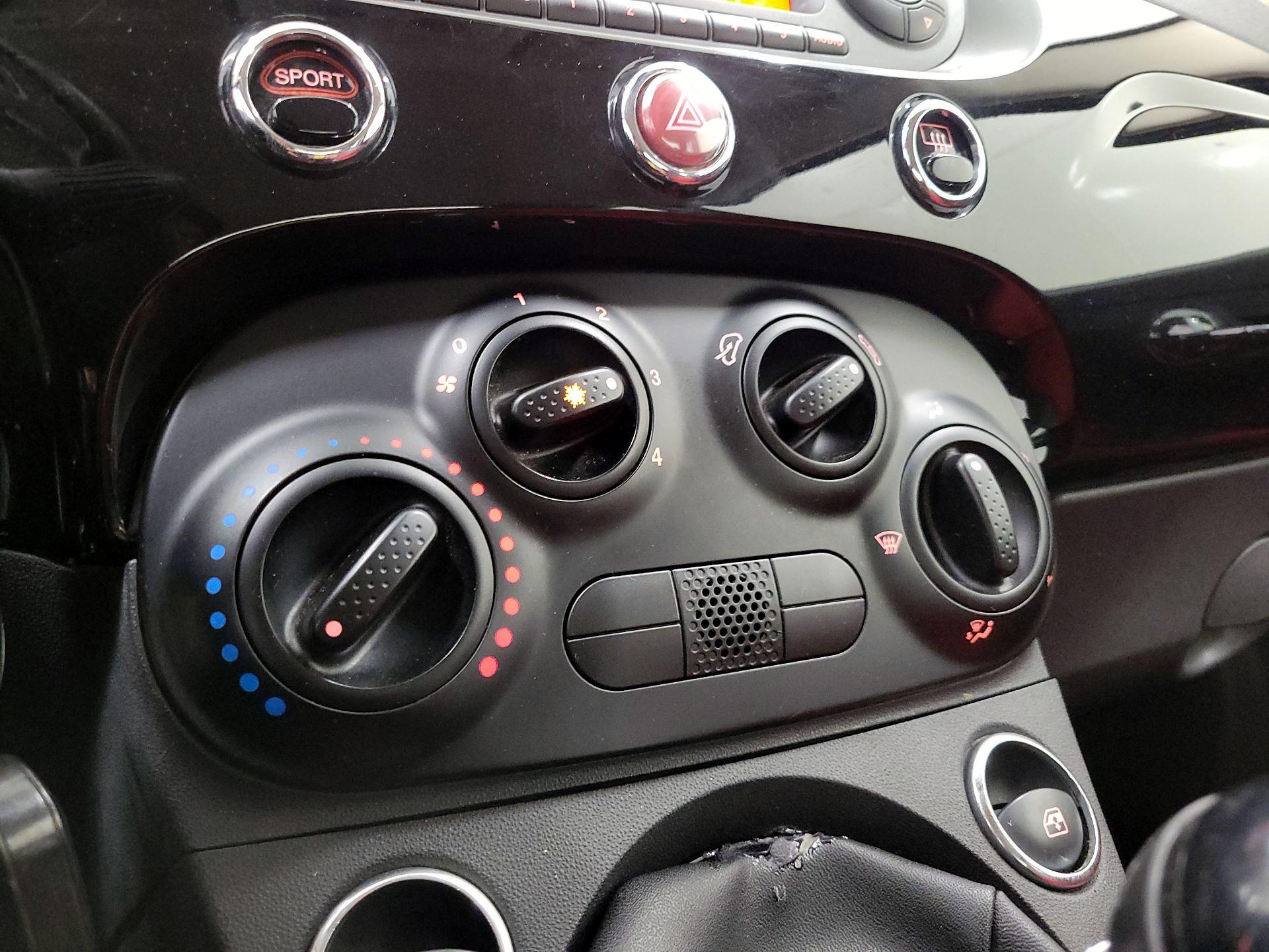 Thumbnail: 2015 Fiat 500 - 14