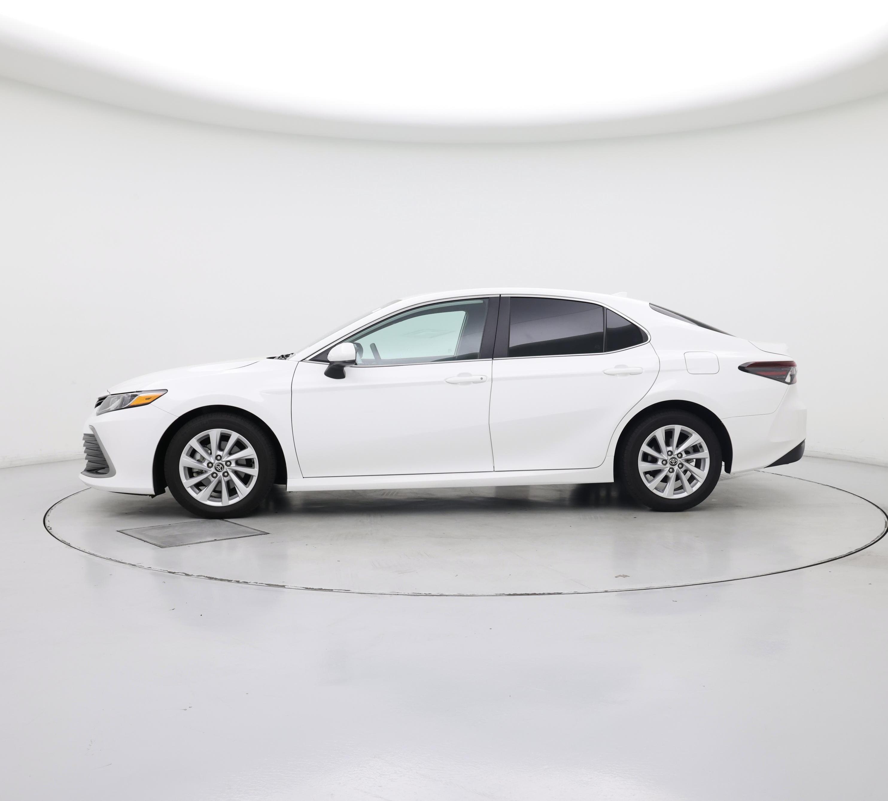 Thumbnail: 2023 Toyota Camry - 3