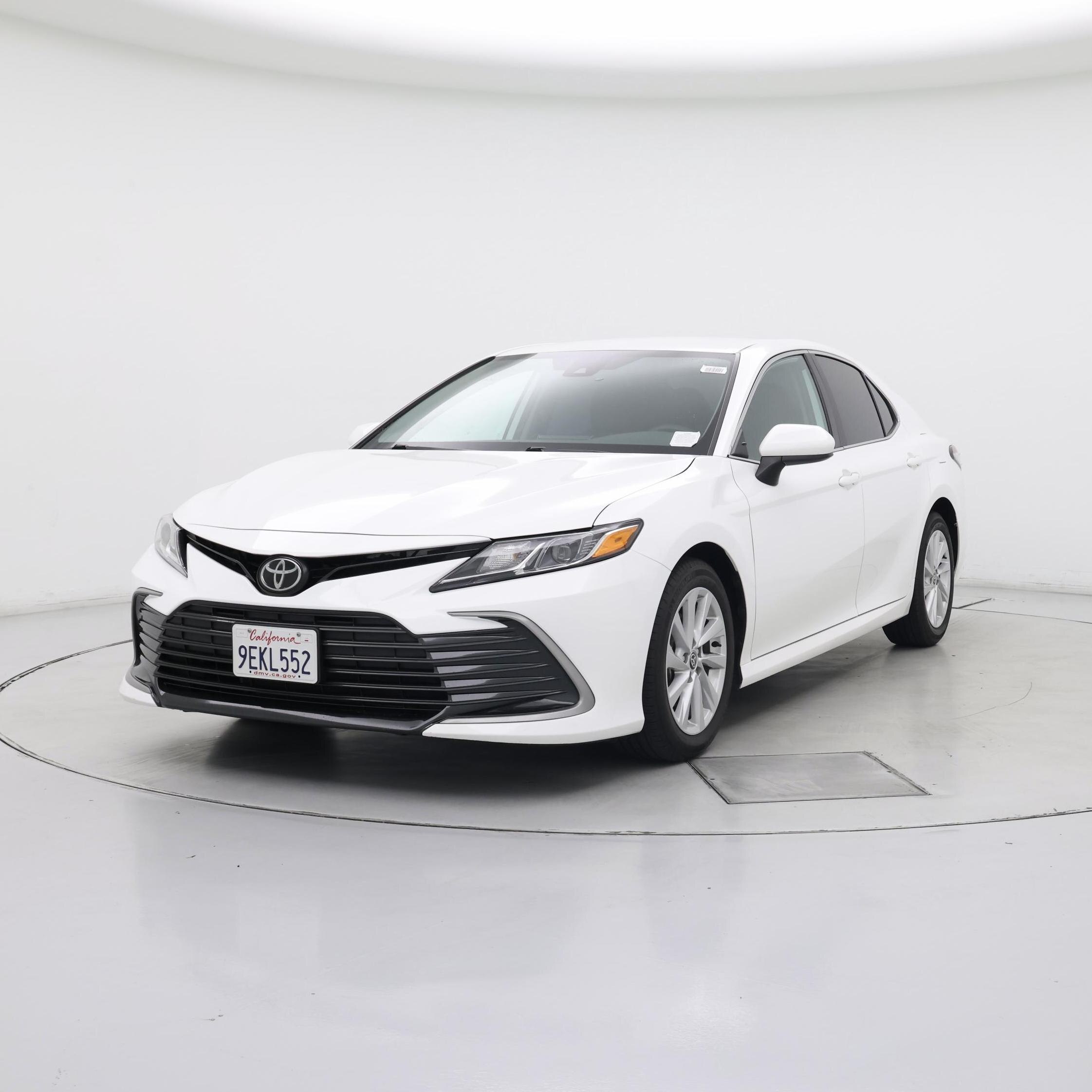 Thumbnail: 2023 Toyota Camry - 4