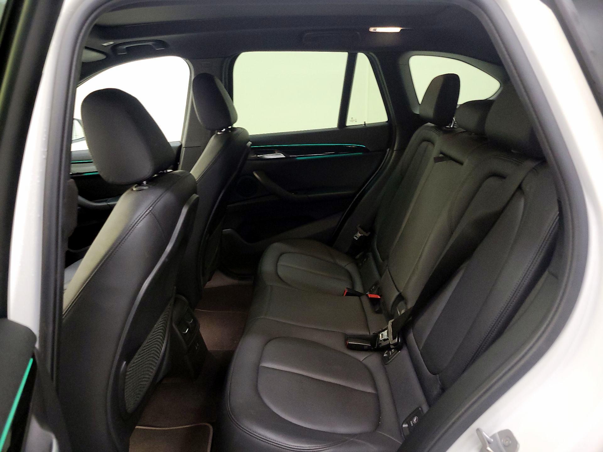 Thumbnail: 2020 BMW X1 - 20