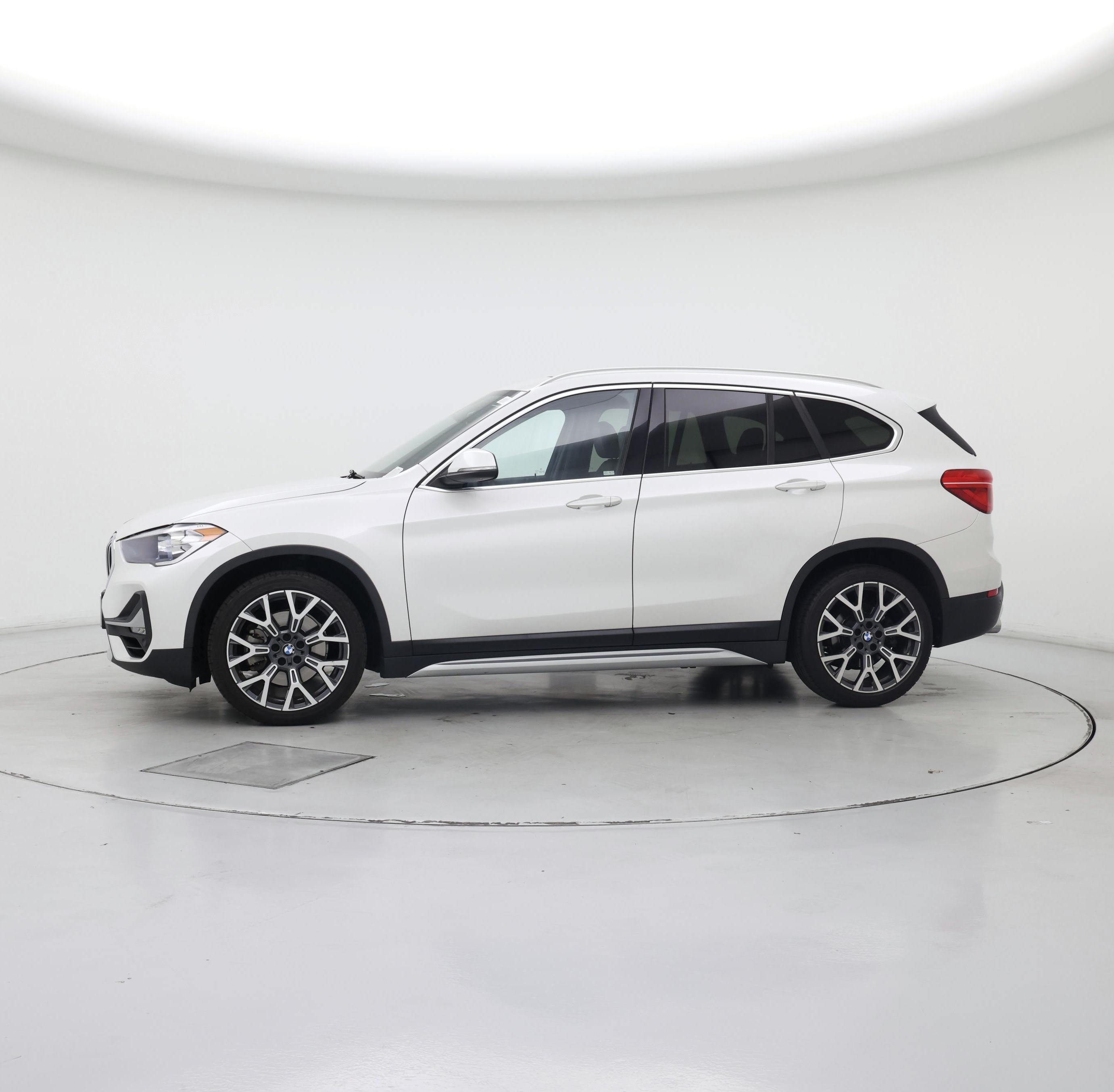 Thumbnail: 2020 BMW X1 - 3