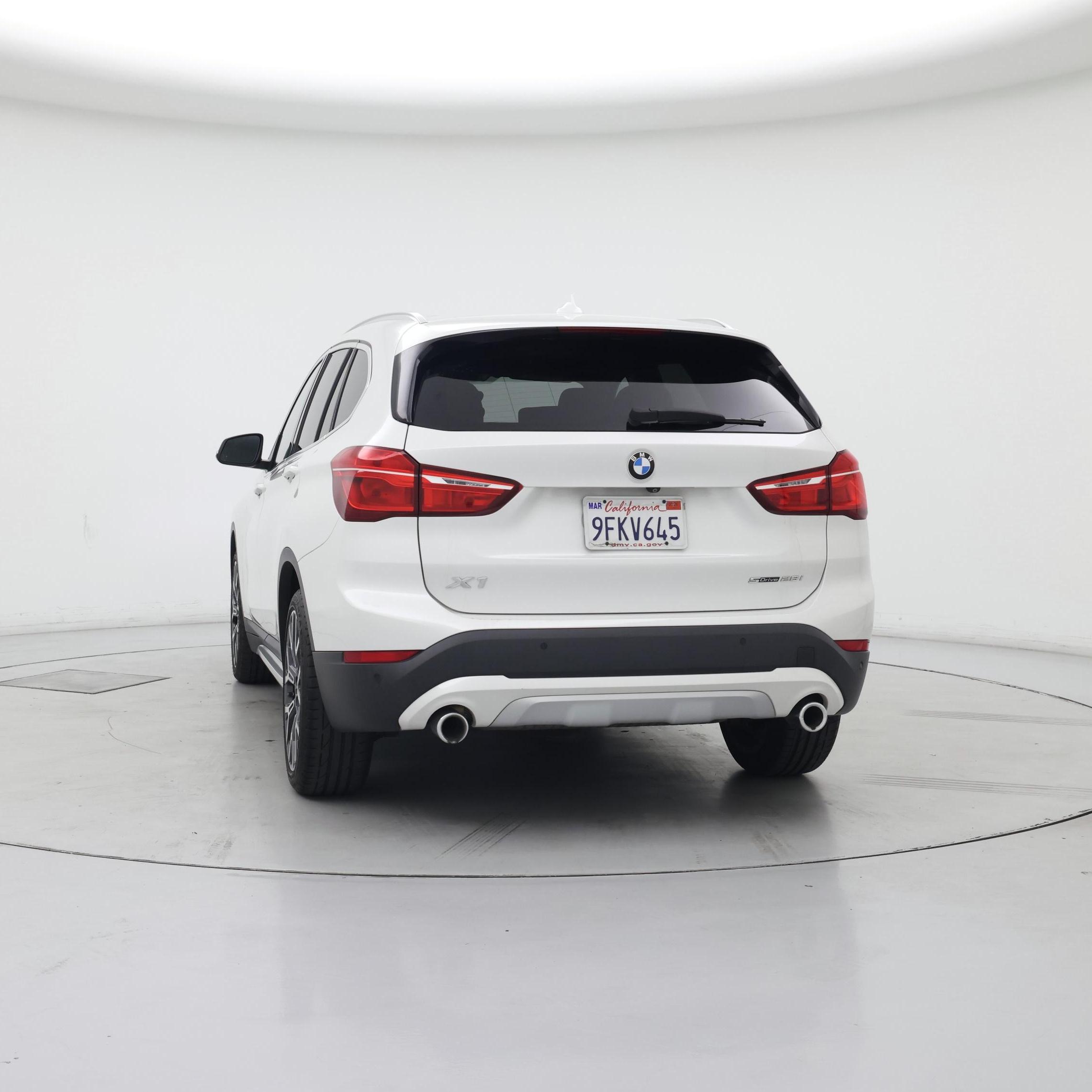 Thumbnail: 2020 BMW X1 - 6