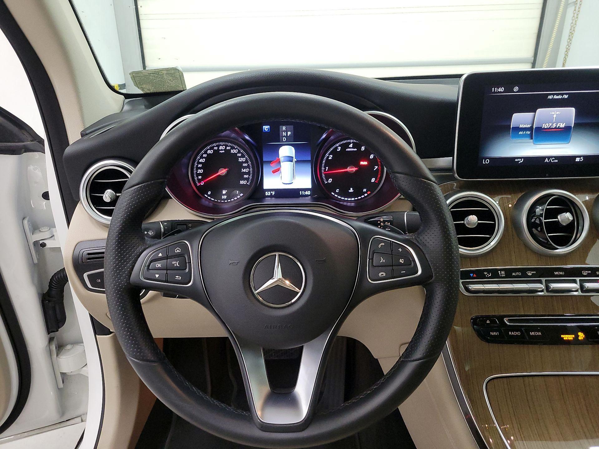 Thumbnail: 2018 Mercedes-Benz GLC - 10