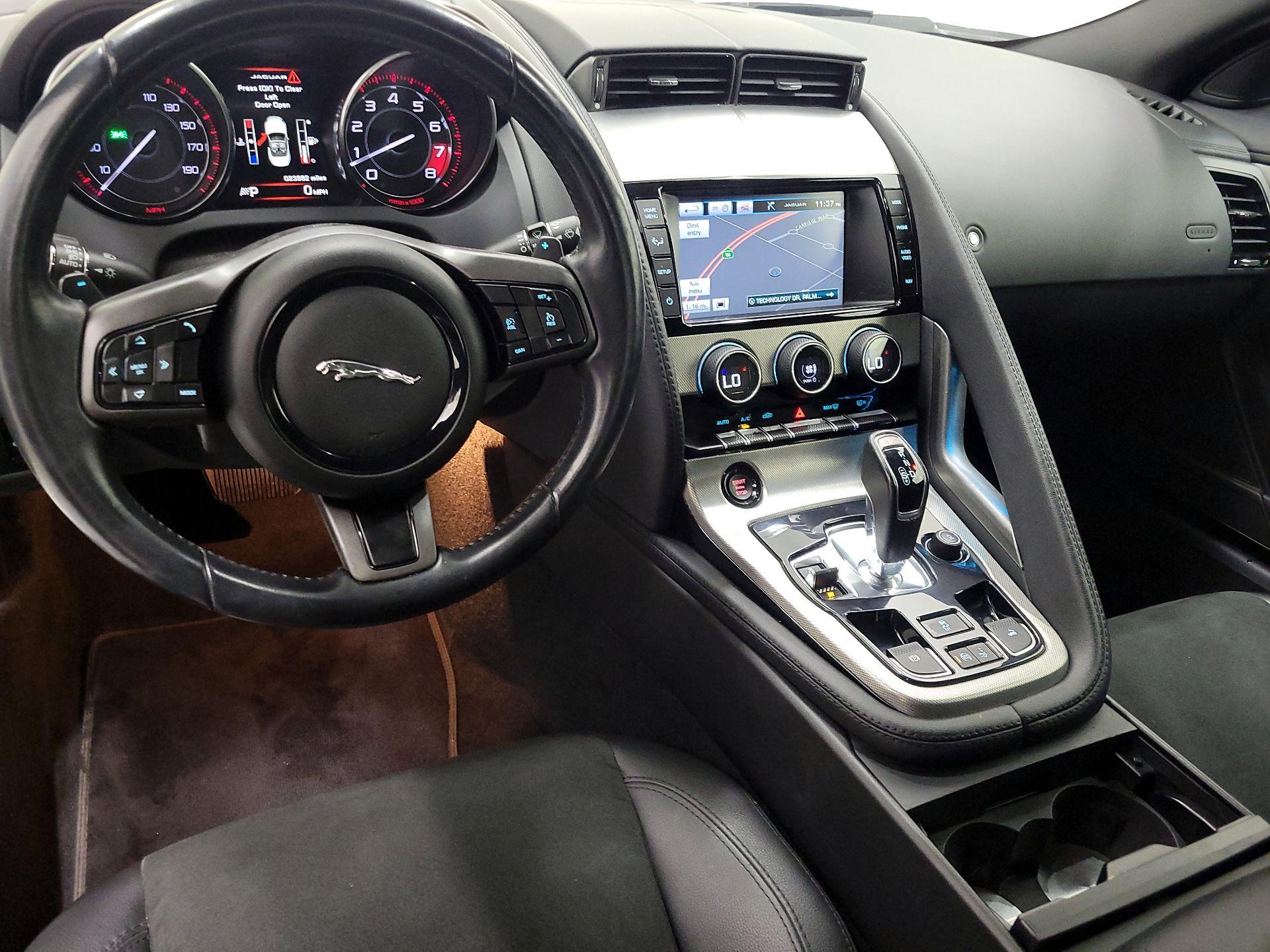Thumbnail: 2015 Jaguar F-Type - 9