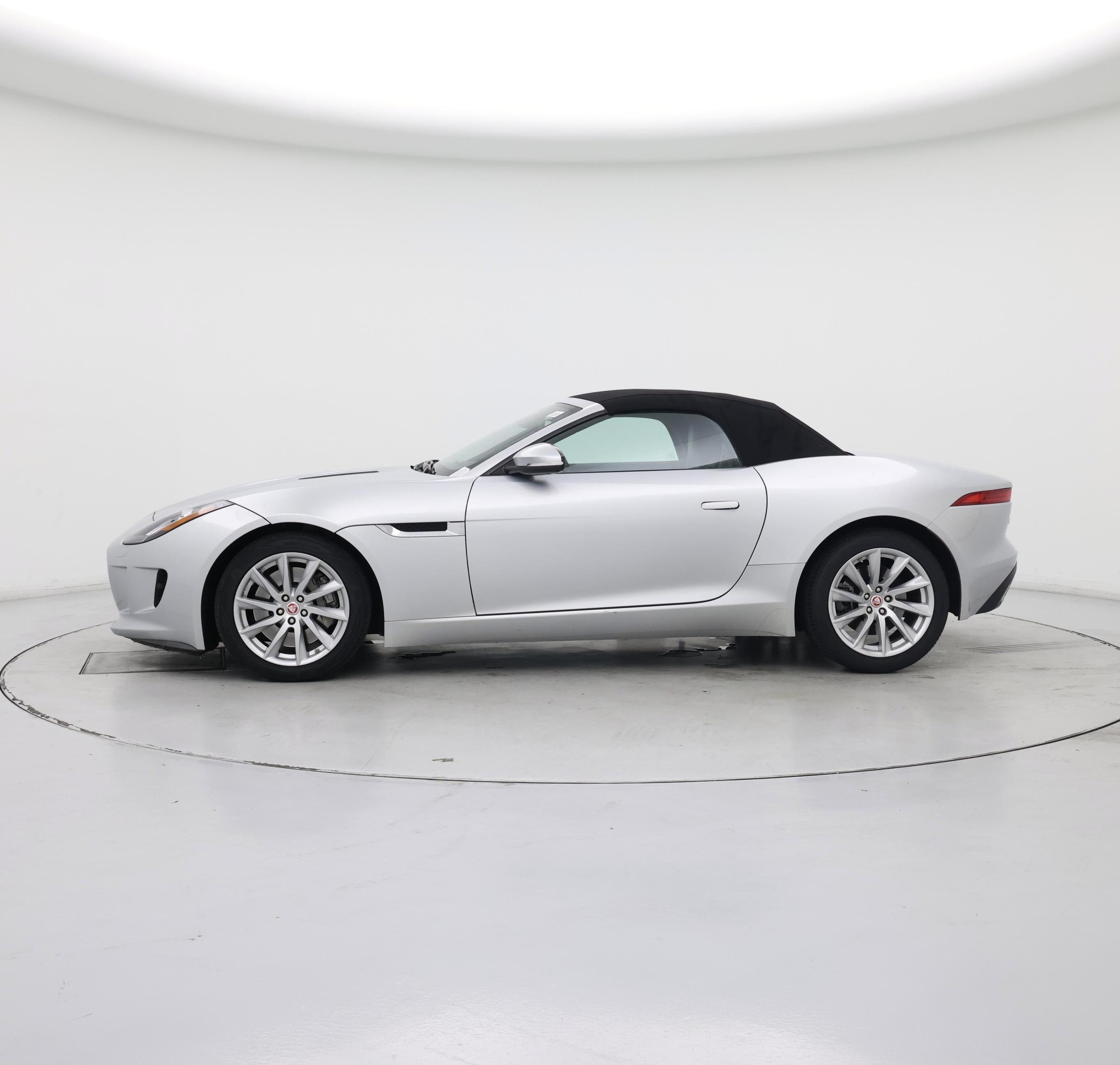 Thumbnail: 2015 Jaguar F-Type - 3
