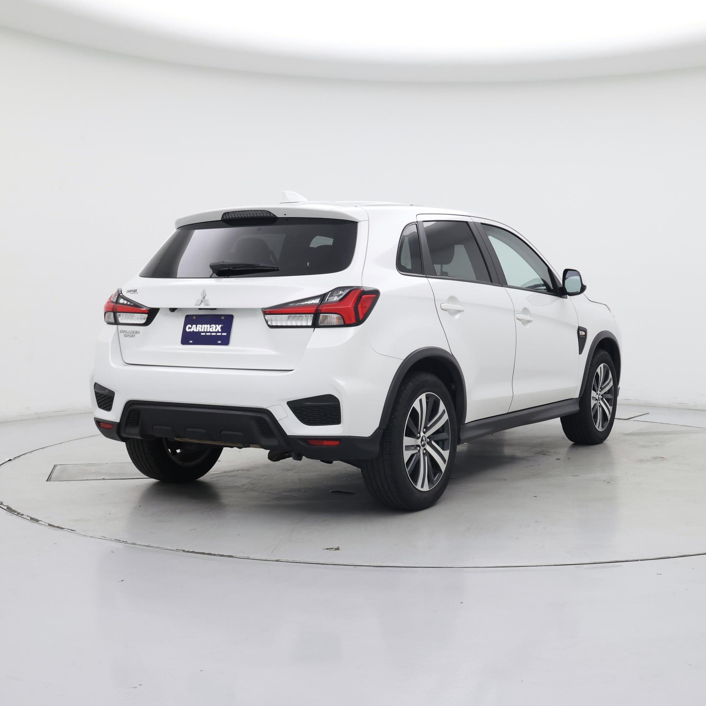 Thumbnail: 2021 Mitsubishi Outlander Sport - 8