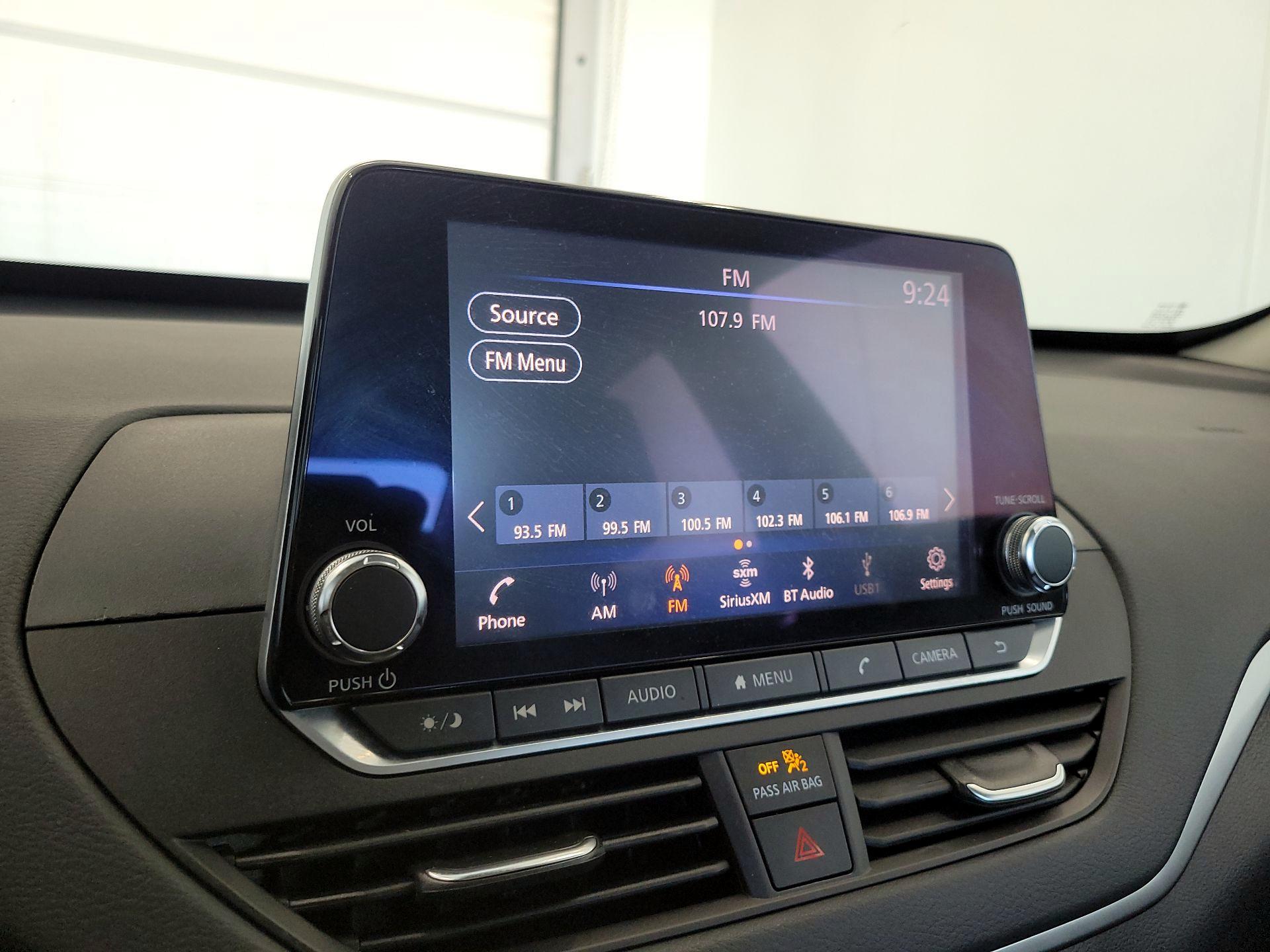 Thumbnail: 2021 Nissan Altima - 15