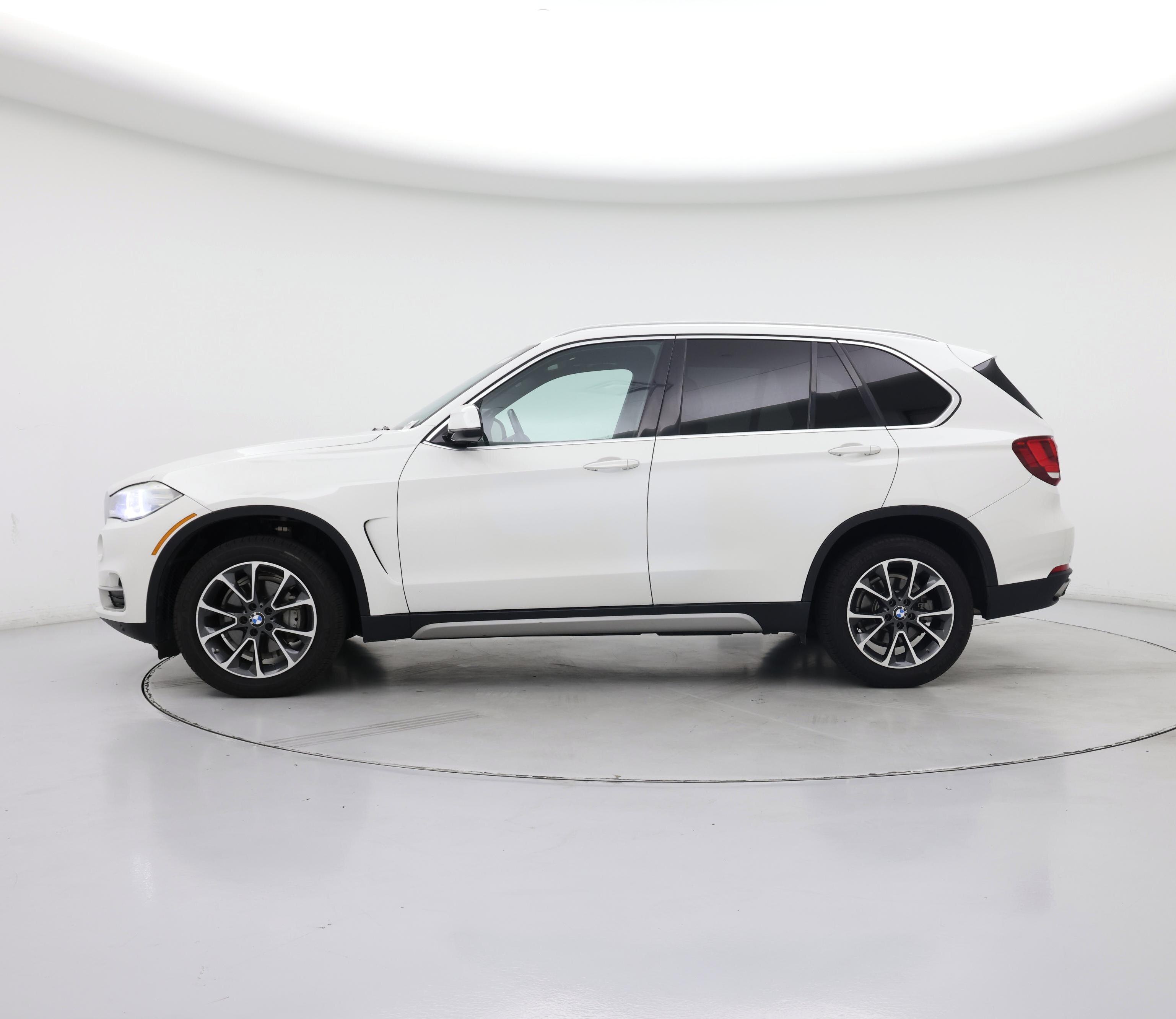 Thumbnail: 2018 BMW X5 - 3
