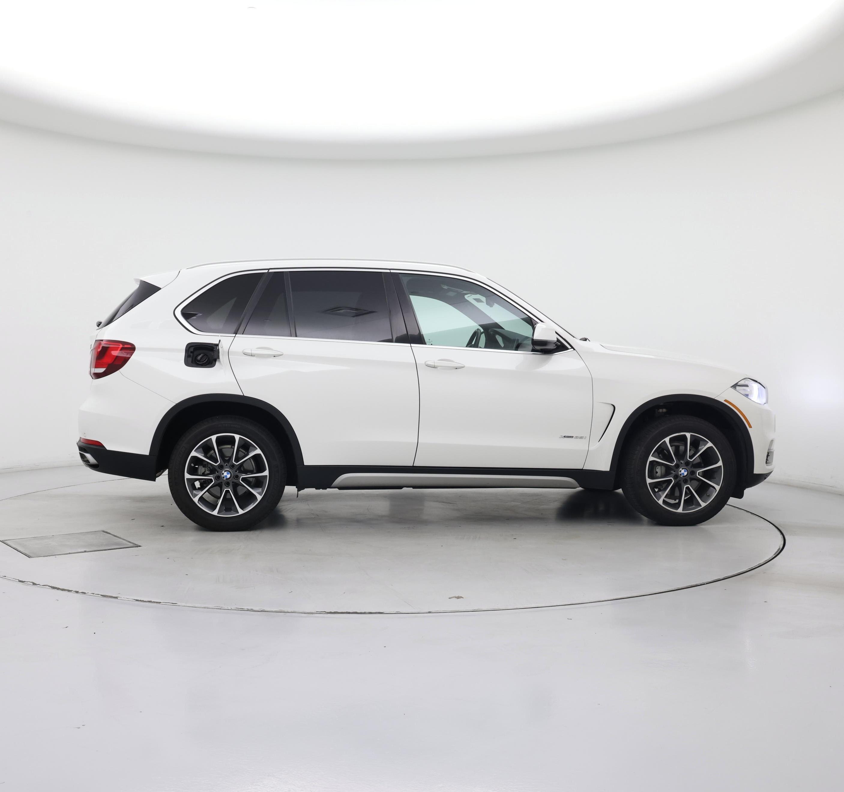 Thumbnail: 2018 BMW X5 - 7