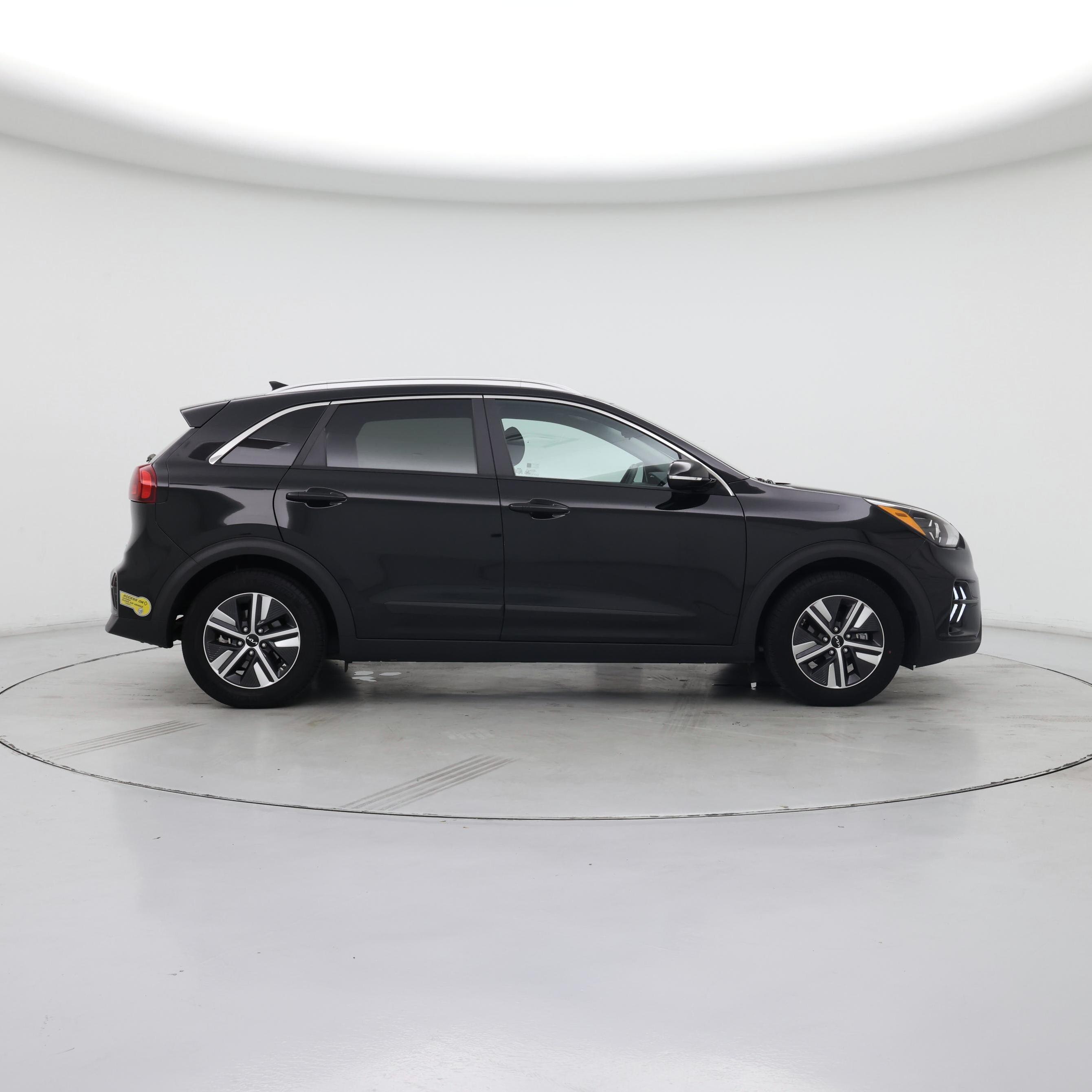 Thumbnail: 2022 Kia Niro - 7