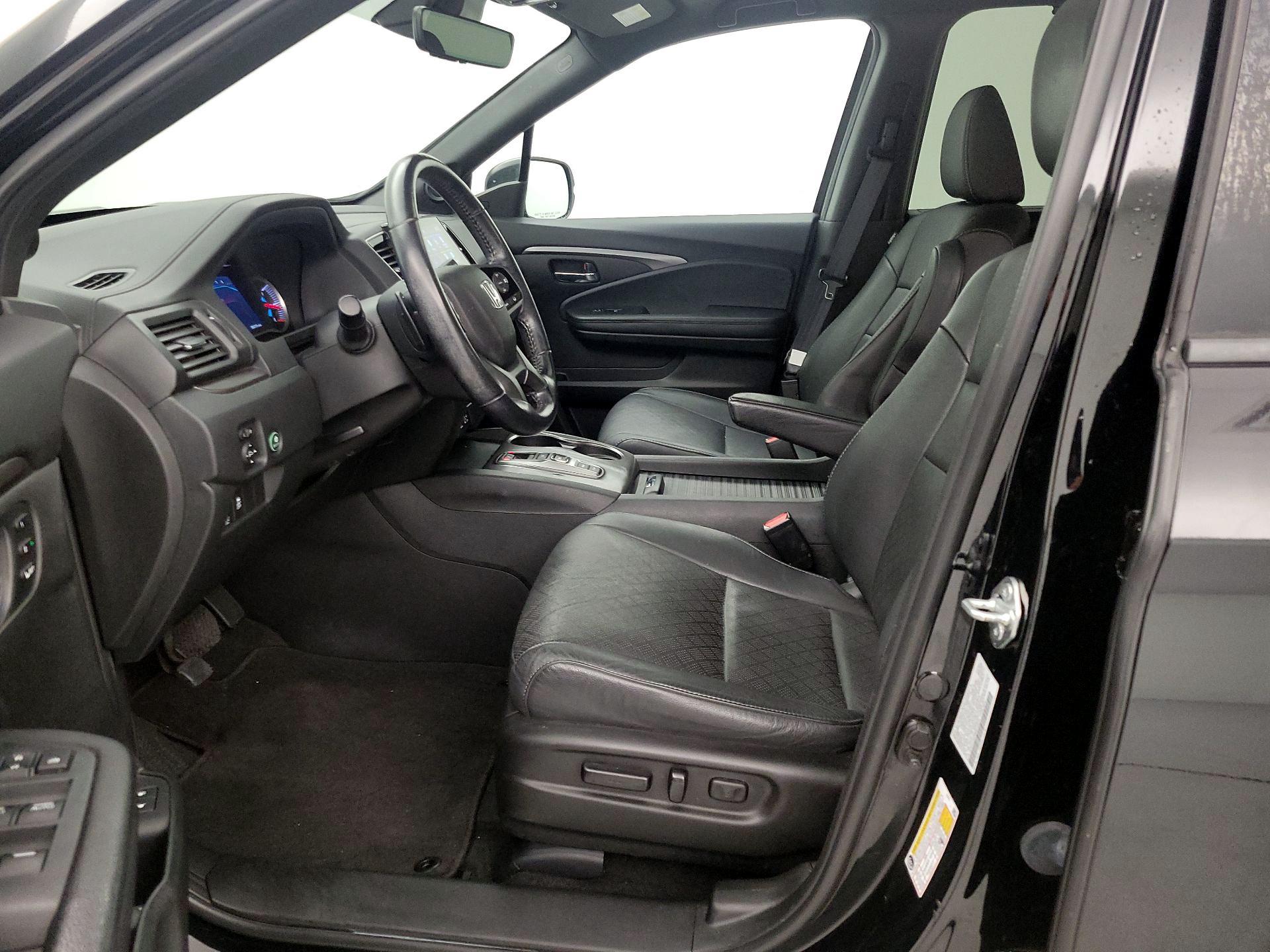 Thumbnail: 2021 Honda Passport - 11