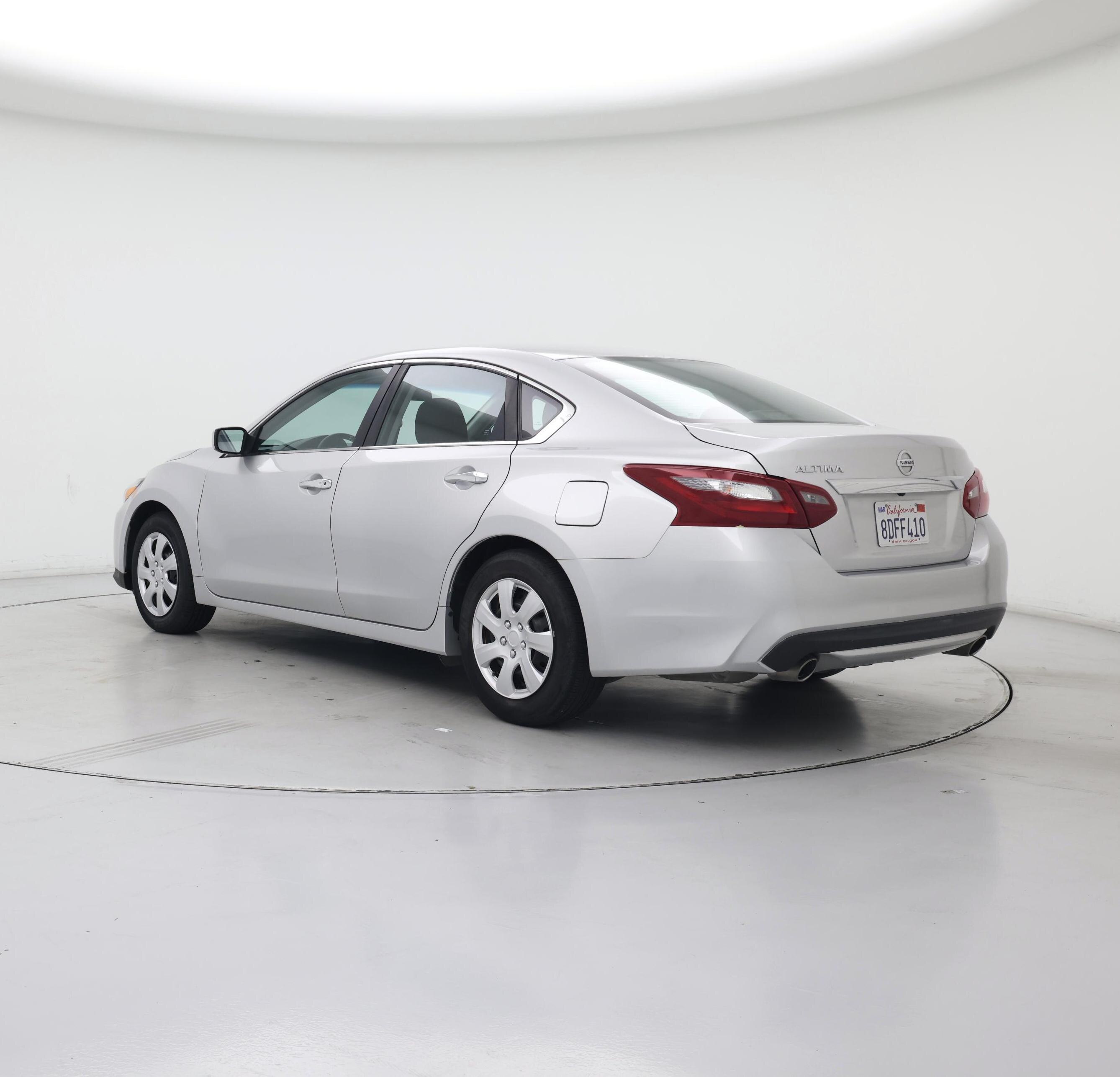 Thumbnail: 2018 Nissan Altima - 2