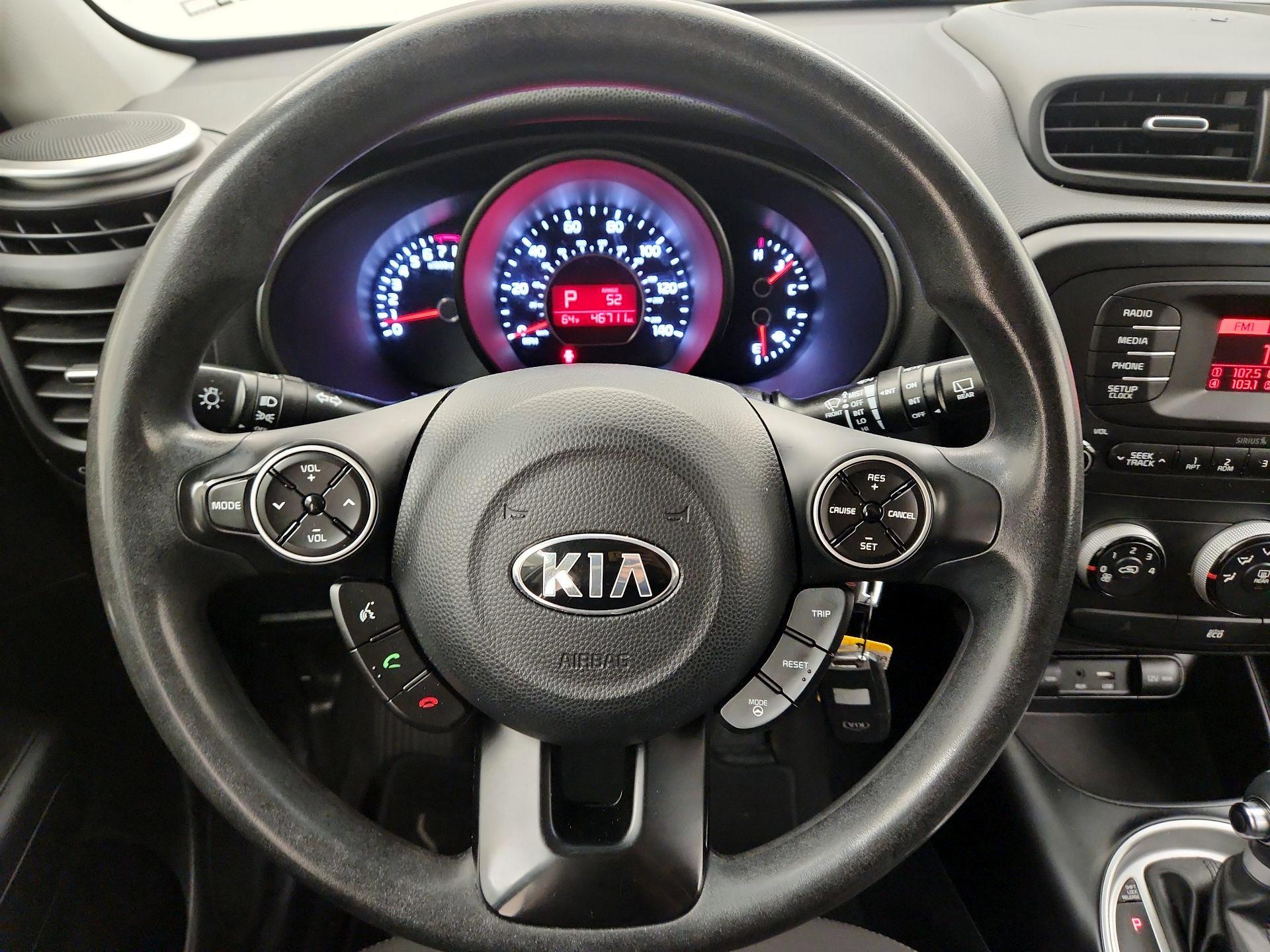 Thumbnail: 2016 Kia Soul - 10