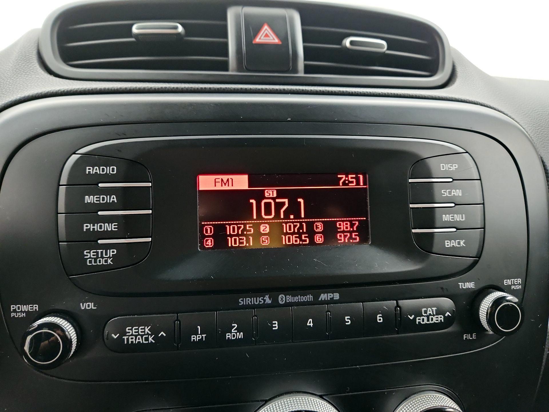 Thumbnail: 2016 Kia Soul - 14