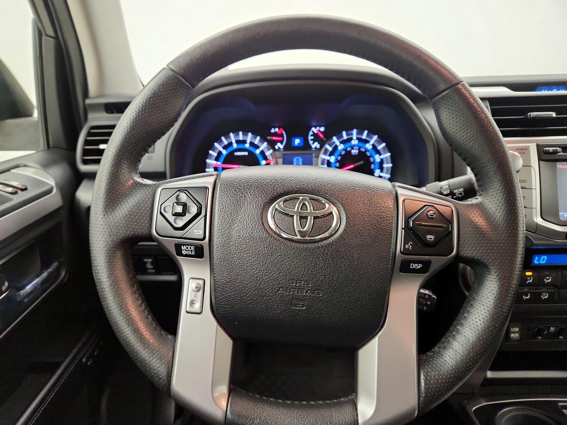 Thumbnail: 2017 Toyota 4Runner - 10
