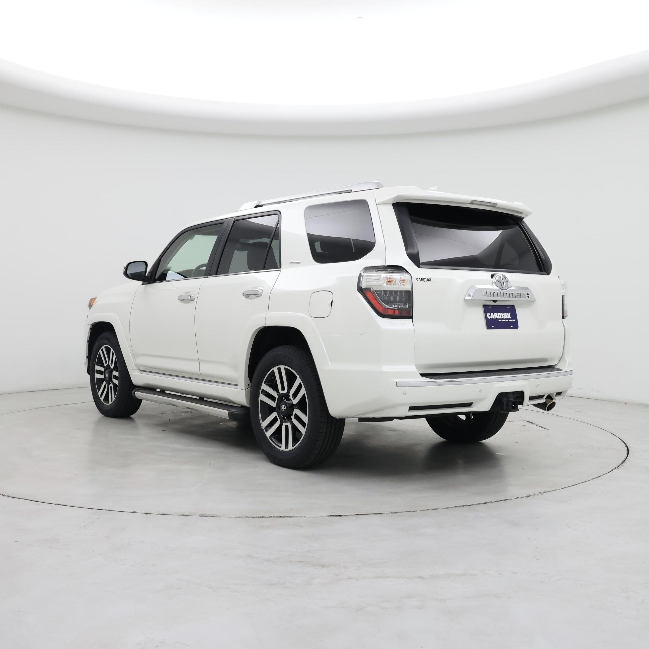 Thumbnail: 2017 Toyota 4Runner - 2