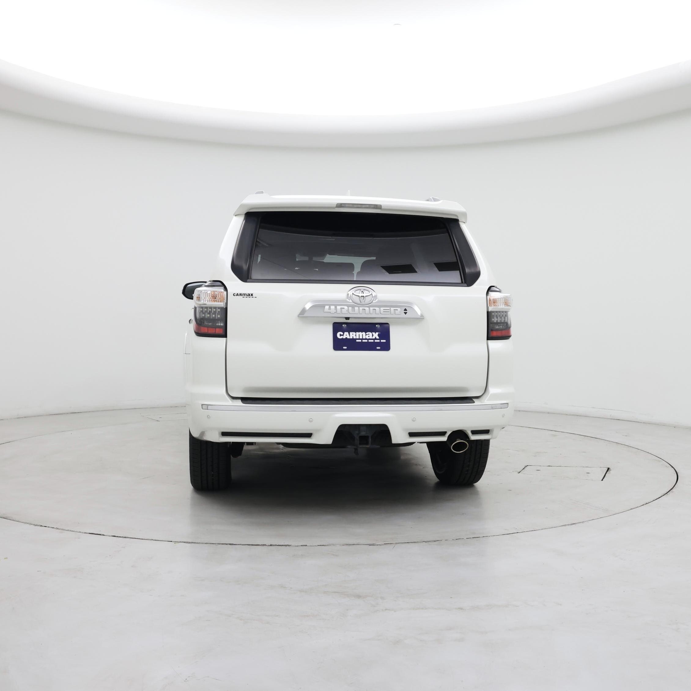 Thumbnail: 2017 Toyota 4Runner - 6