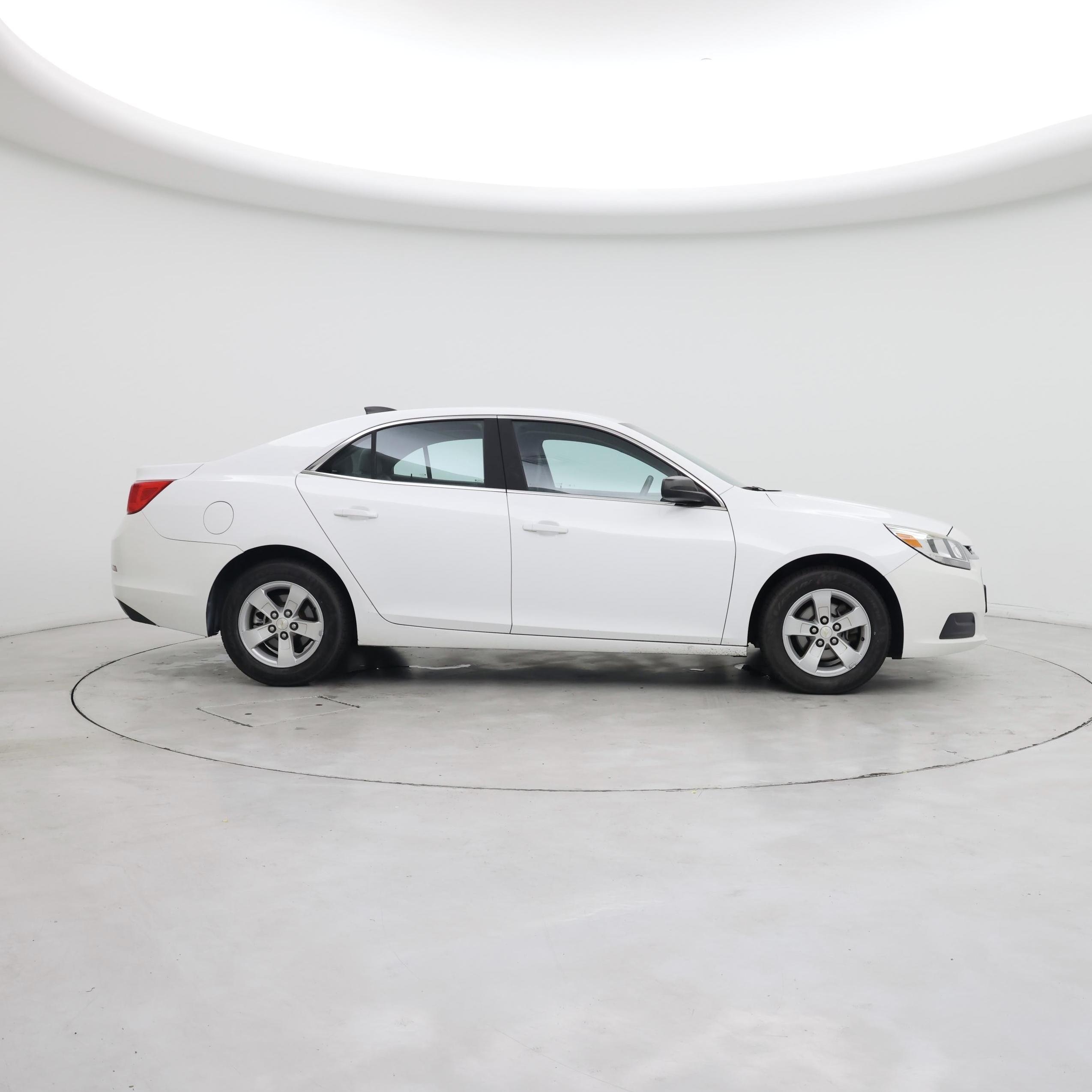 Thumbnail: 2016 Chevrolet Malibu - 7