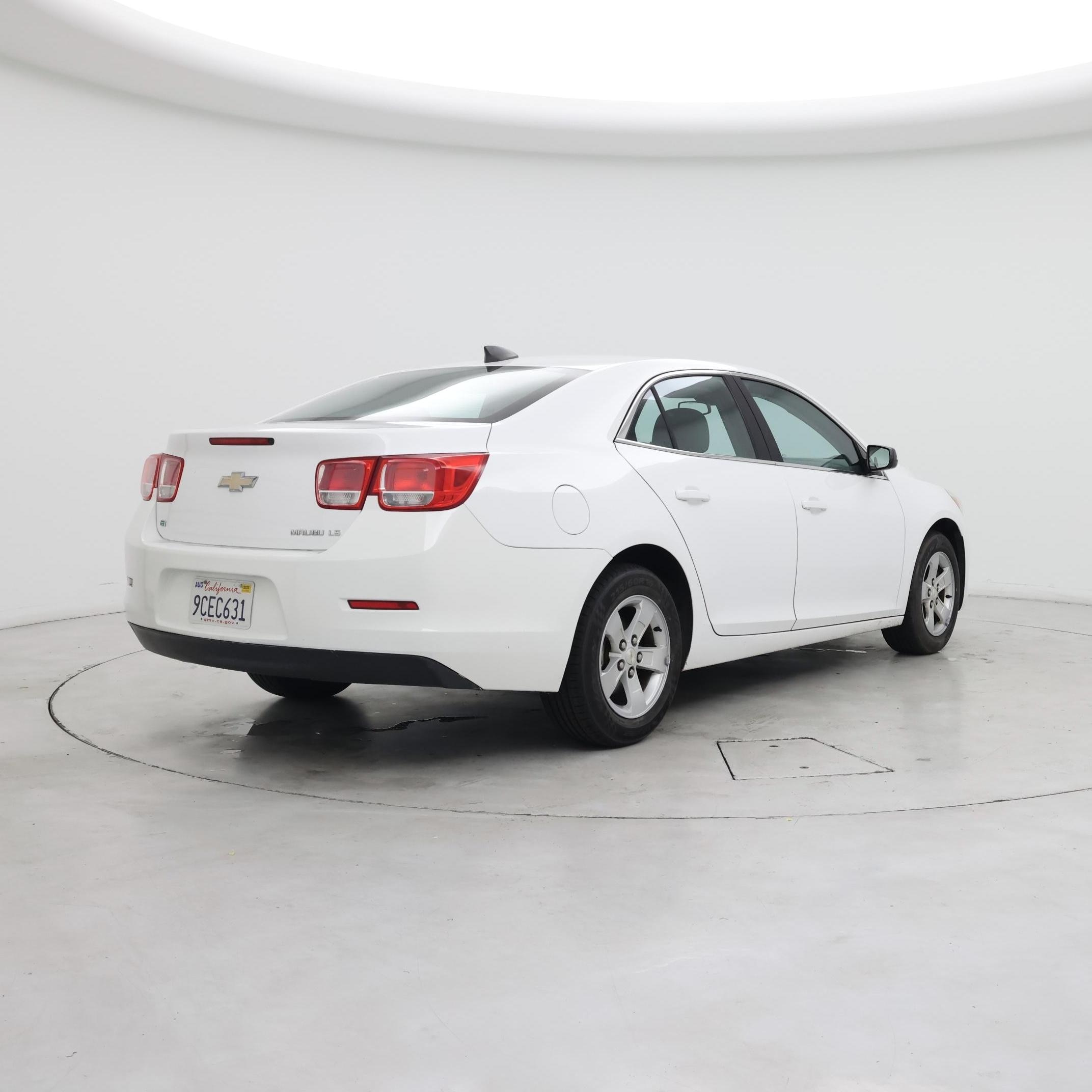 Thumbnail: 2016 Chevrolet Malibu - 8