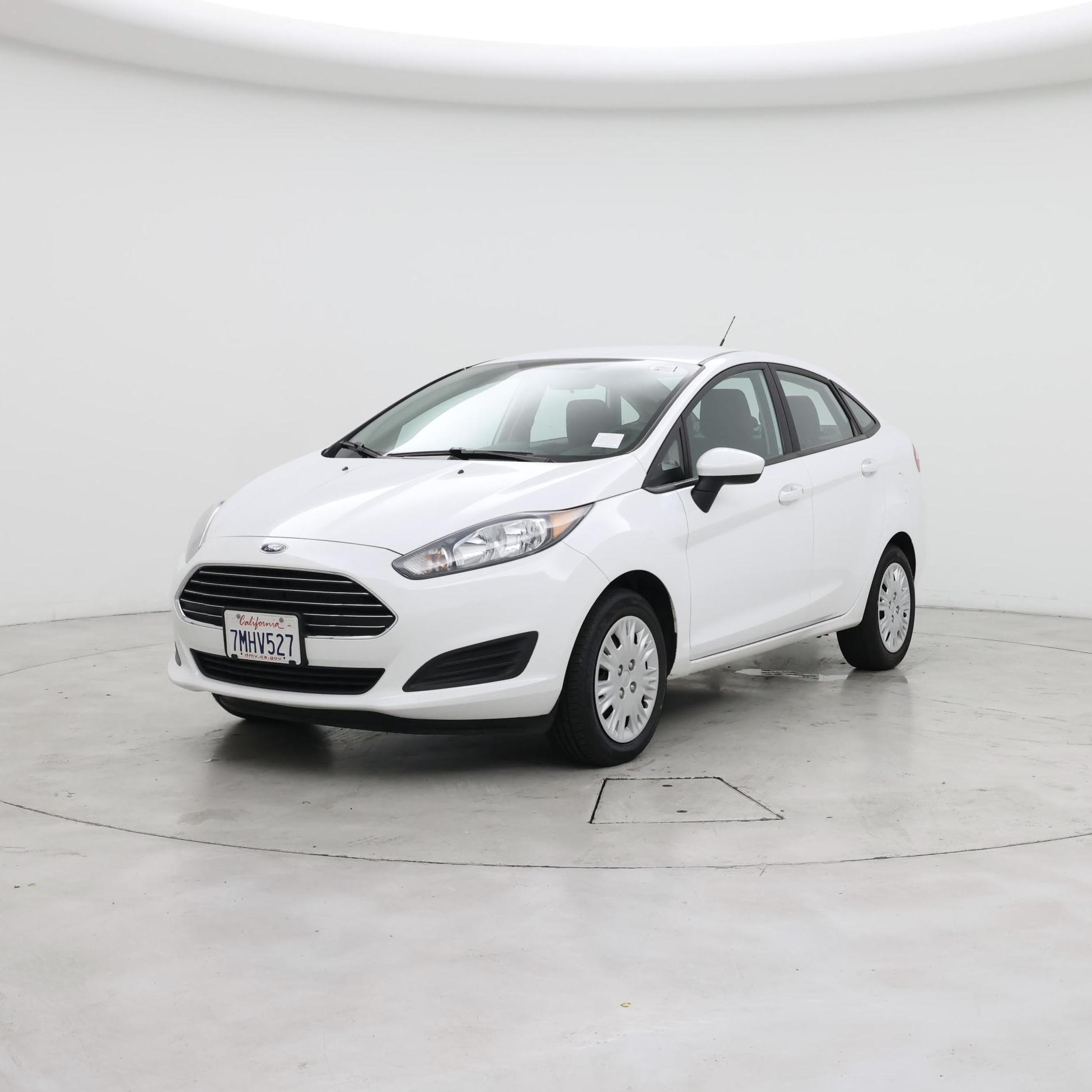 Thumbnail: 2015 Ford Fiesta - 4