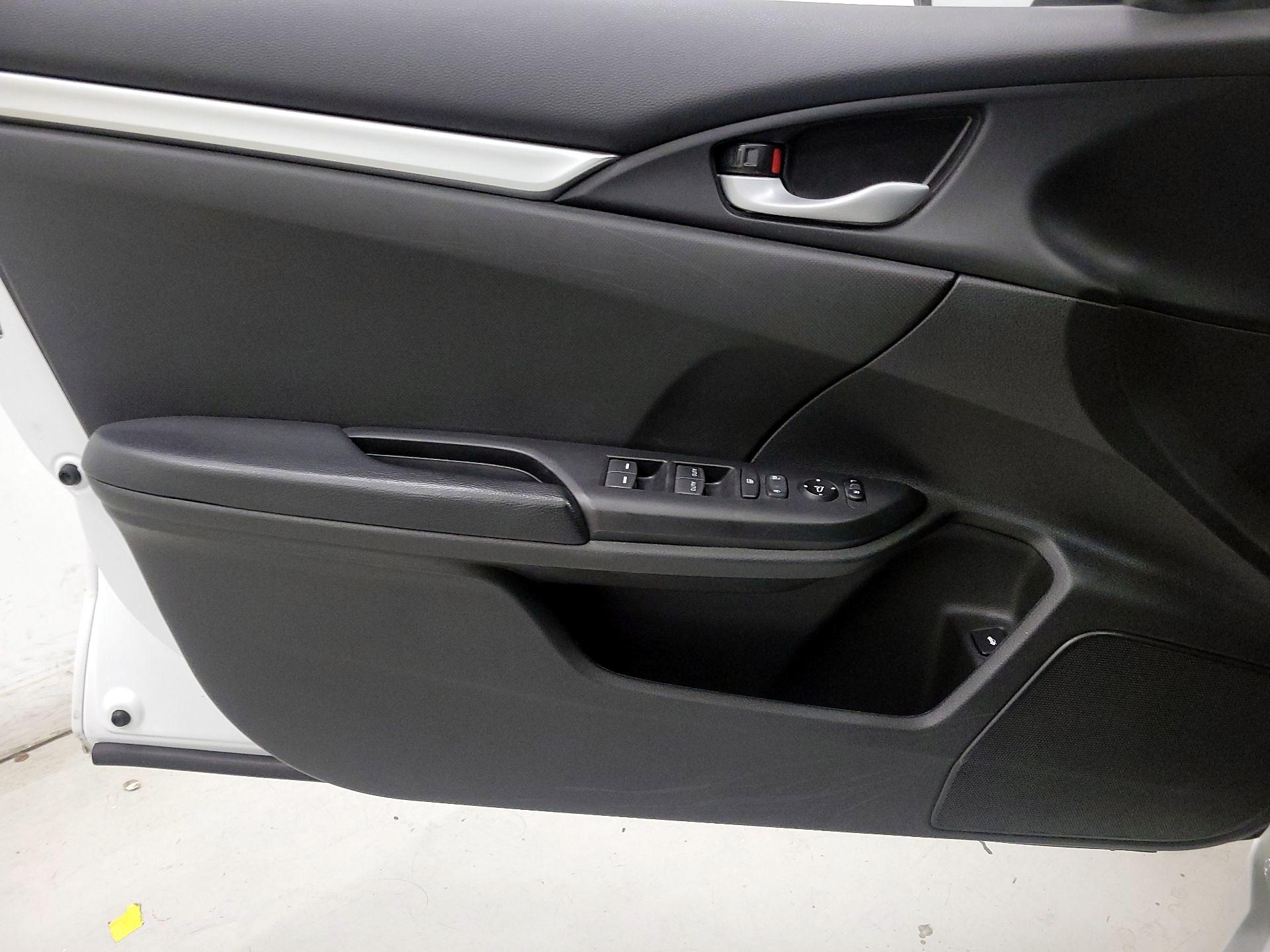 Thumbnail: 2020 Honda Civic - 12