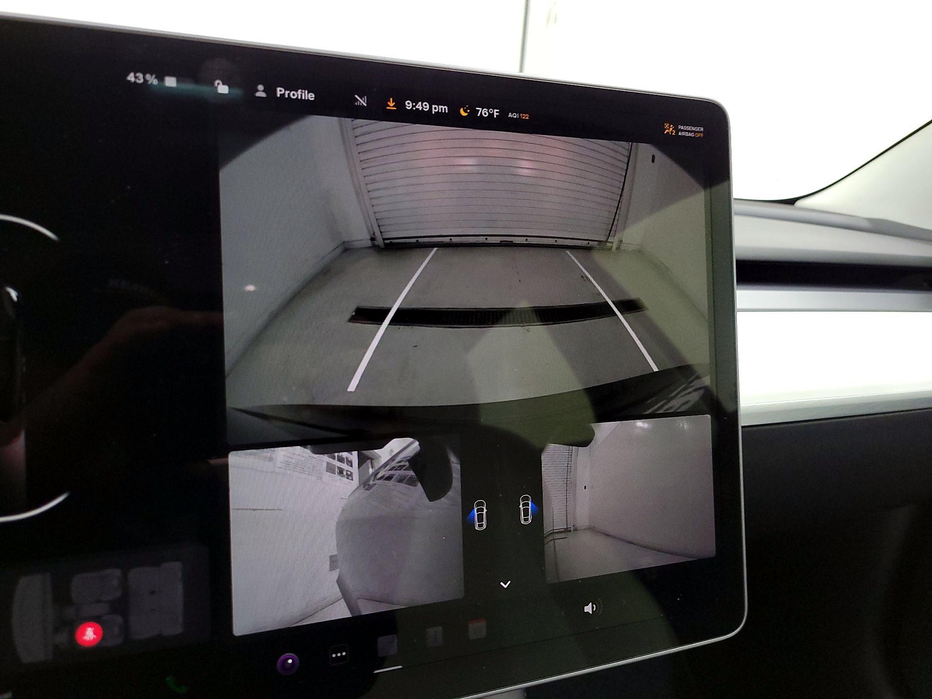 Thumbnail: 2022 Tesla Model 3 - 14