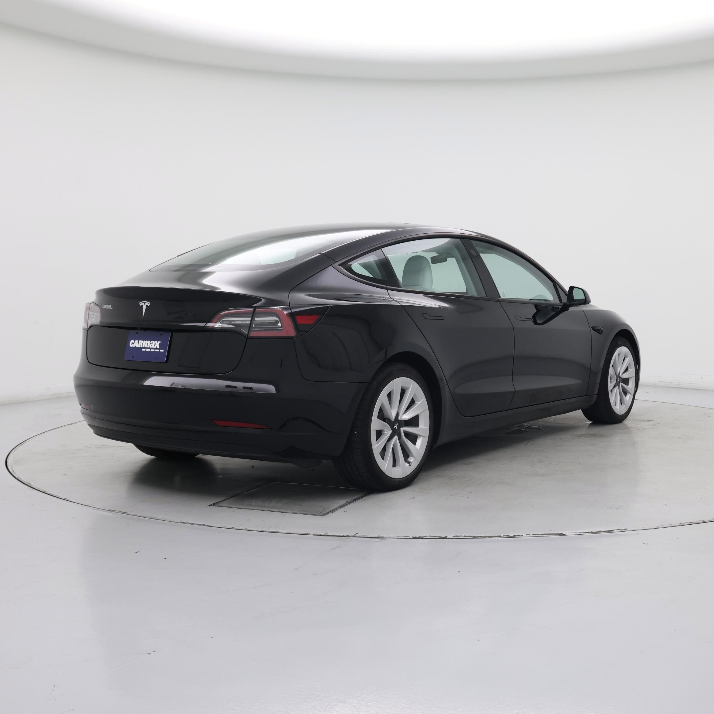 Thumbnail: 2022 Tesla Model 3 - 8