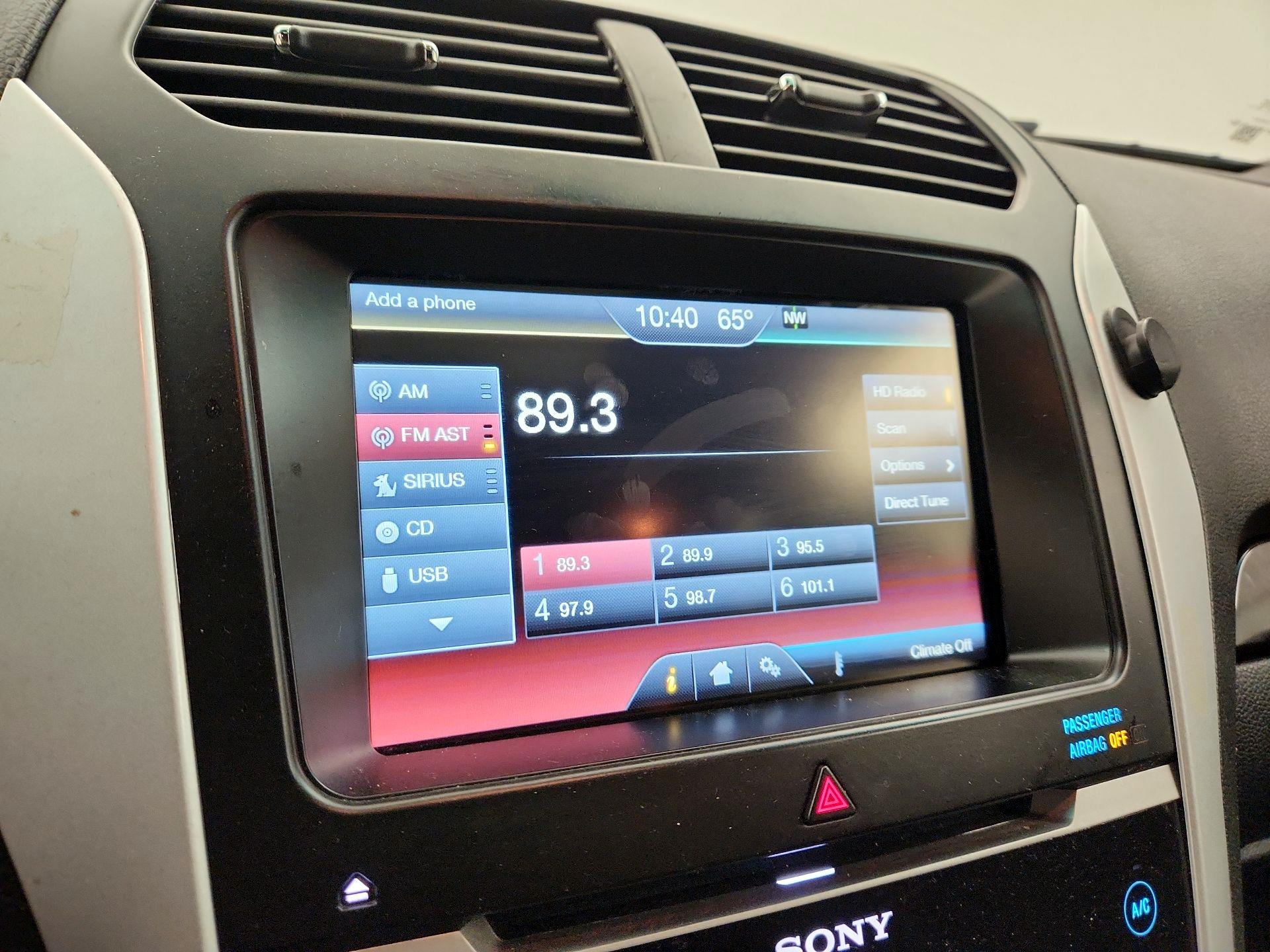 Thumbnail: 2015 Ford Explorer - 15