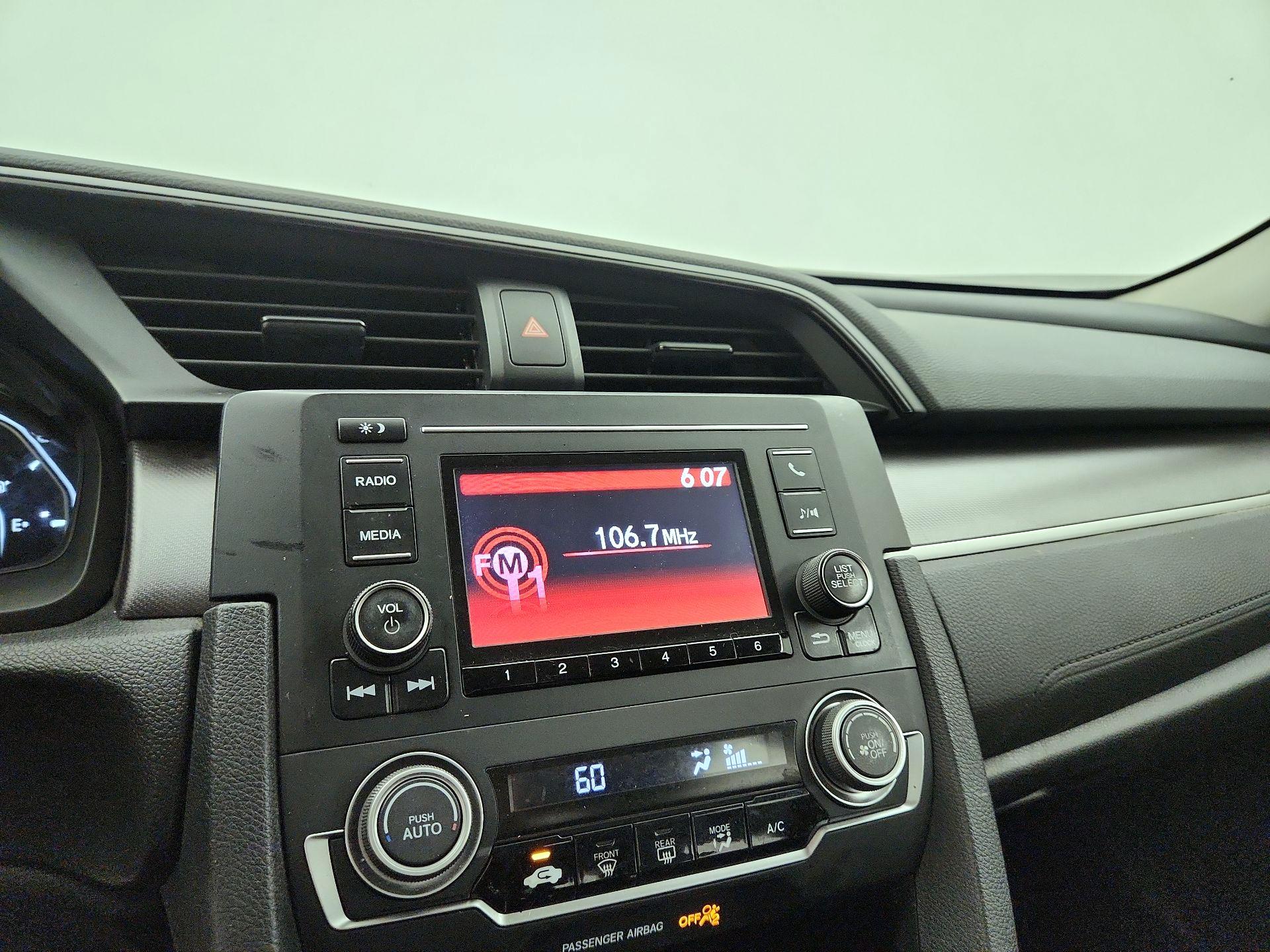 Thumbnail: 2016 Honda Civic - 15