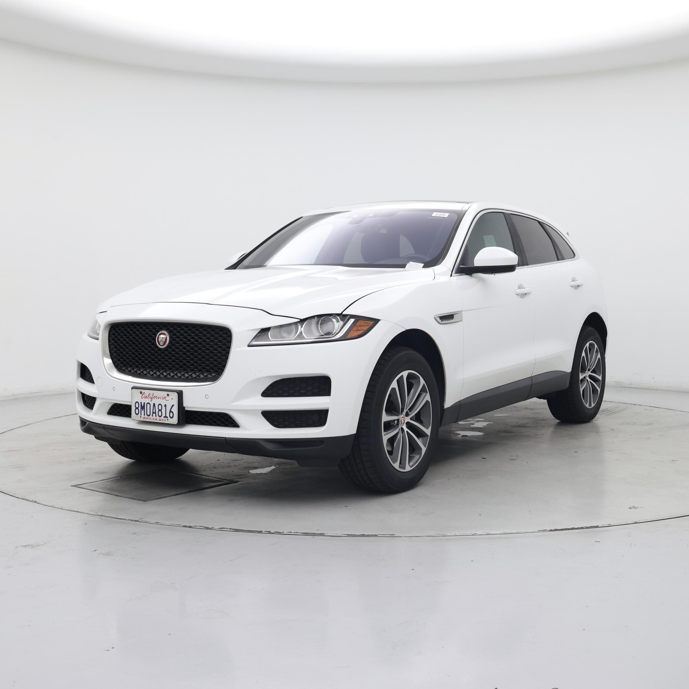 Thumbnail: 2020 Jaguar F-Pace - 4