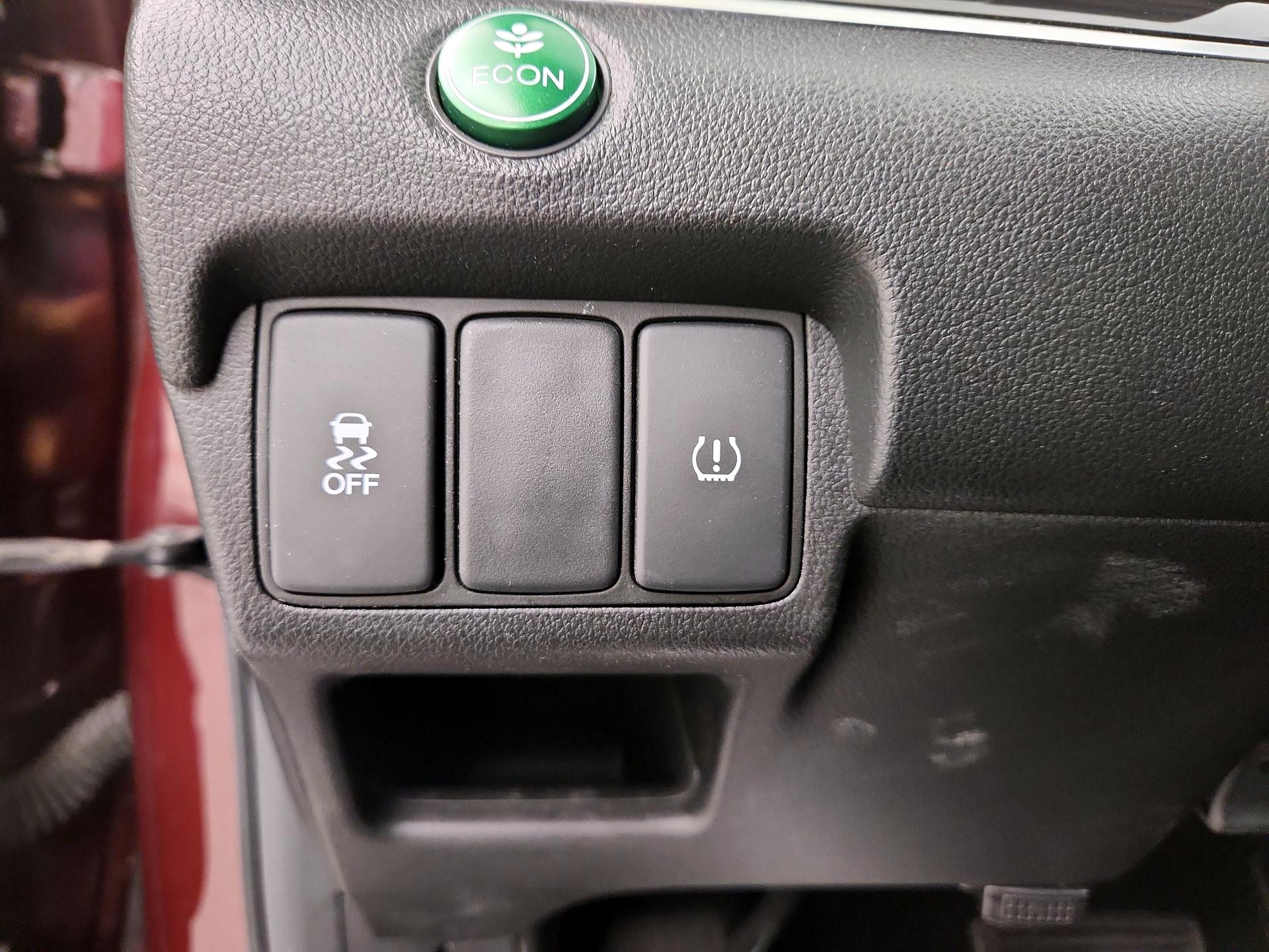 Thumbnail: 2015 Honda CR-V - 13