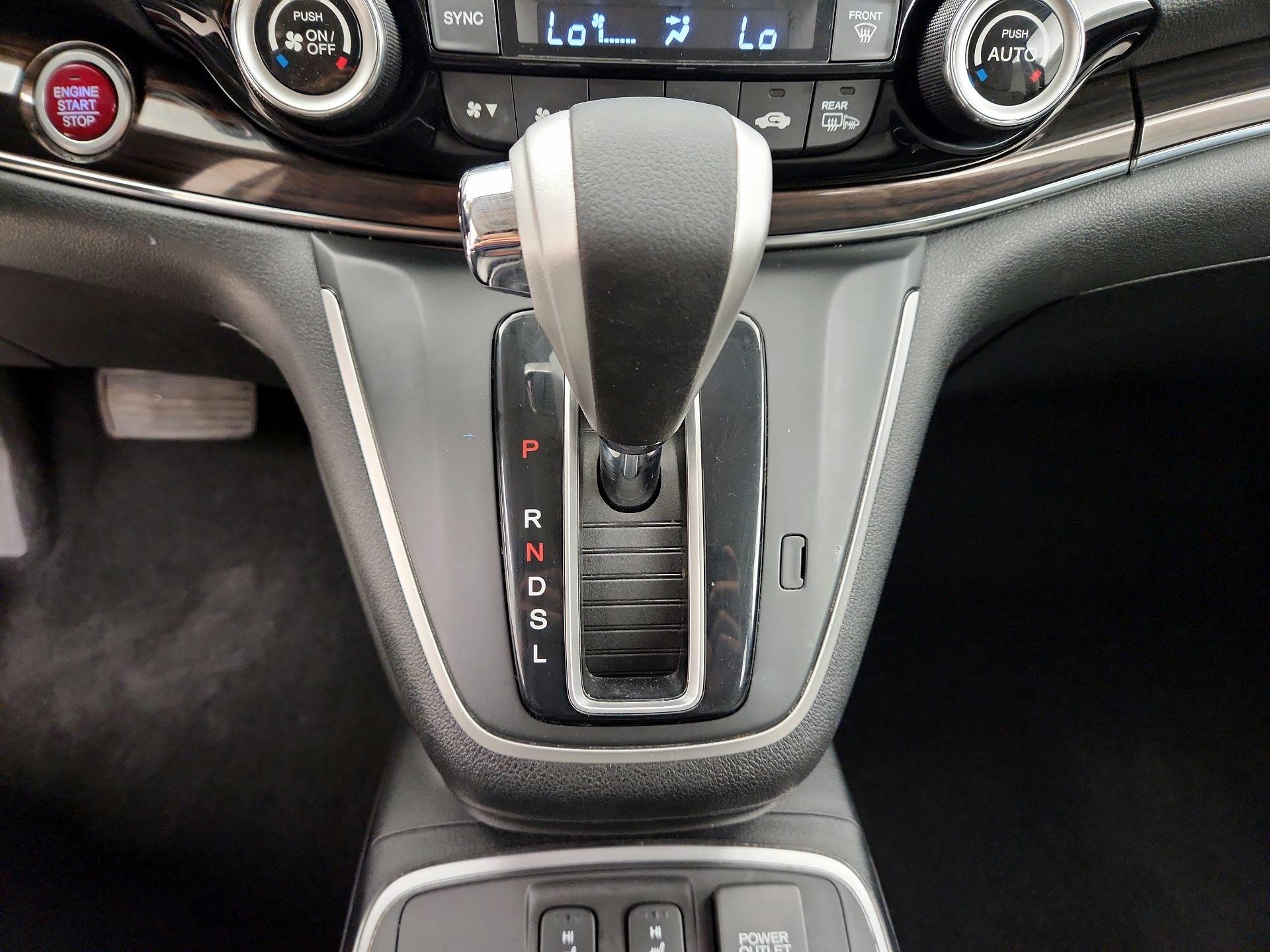 Thumbnail: 2015 Honda CR-V - 17