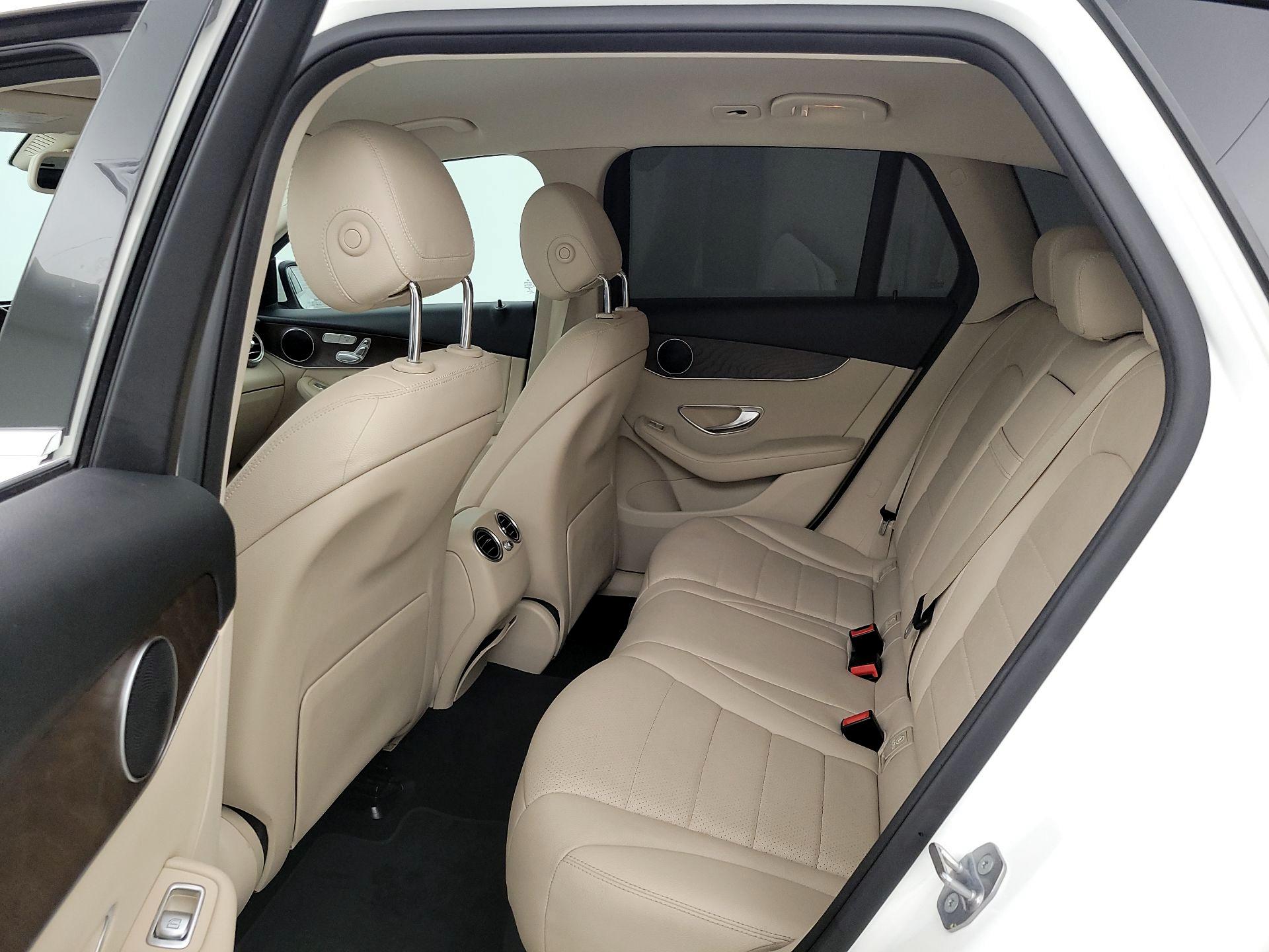 Thumbnail: 2019 Mercedes-Benz GLC - 20
