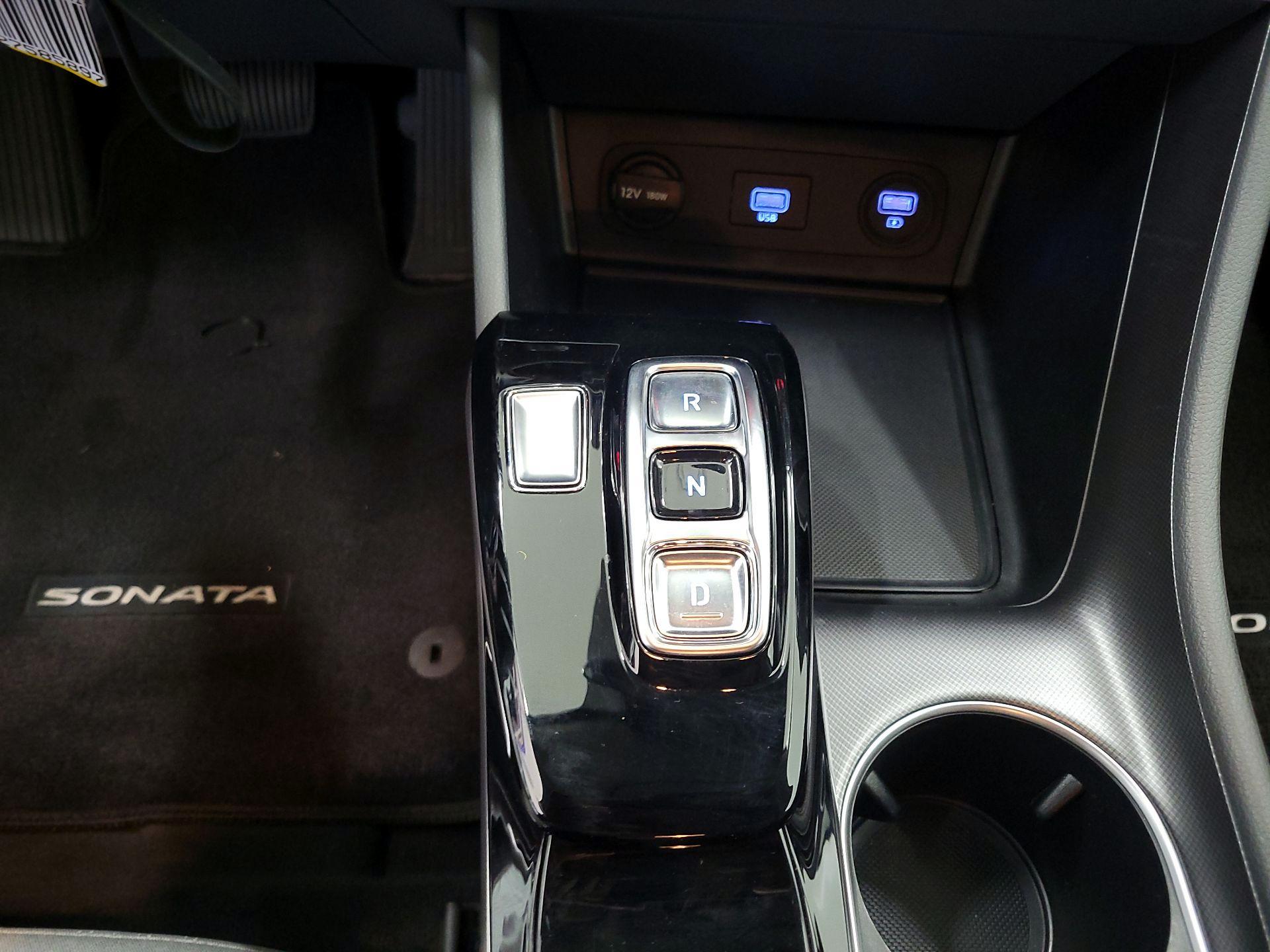 Thumbnail: 2022 Hyundai Sonata - 17